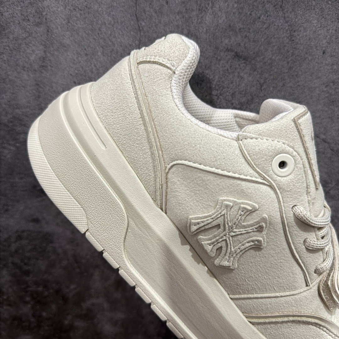 图片[7]-【公司级】韩国洋基队NY大标潮流老爹鞋 MLB小白鞋市面上唯一顶级纯原版本 原材料打造 原楦原档案数据开发版型 完美鞋头弧度/后套收口效果🆚市面文案版本‼️ 原厂立体填充鞋舌海绵 中底注胶孔原数据开发模具大底 原厂转印标 保证不掉字 内增高6cm 原厂1：1模具开发 原厂进口纳米材质 原厂 全套手提袋 原盒雷射防伪标包装 天猫订单品质 官网尺码35 36 36.5 37.5 38 38.5 39 40 40.5 41 42 42.5 43 44 44.5 45-选品中心