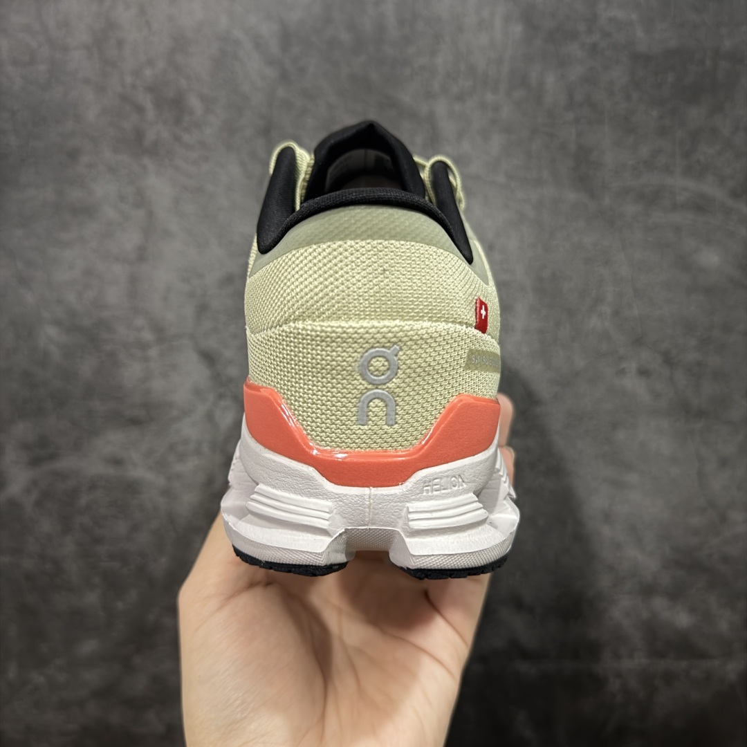 图片[4]-【RS版本】瑞士运动品牌 昂跑 ON Running Cloud X 4 克劳德X4系列低帮轻量舒适休闲运动鞋 On 昂跑 Cloud X 4 综合体能训练 休闲跑鞋。新一代跑练结合多功能跑鞋 Cloud X 4 延续轻量脚感且灵活反馈的同时提高贴合度和透气性；沿袭ON的专业跑鞋科技，旨在应对深蹲、弓箭步、间歇性、波比跳……等各类健身锻炼运动！ 尺码：36 36.5 37.5 38 38.5 39 40 40.5 41 42 42.5 43 44 45 46 47-选品中心