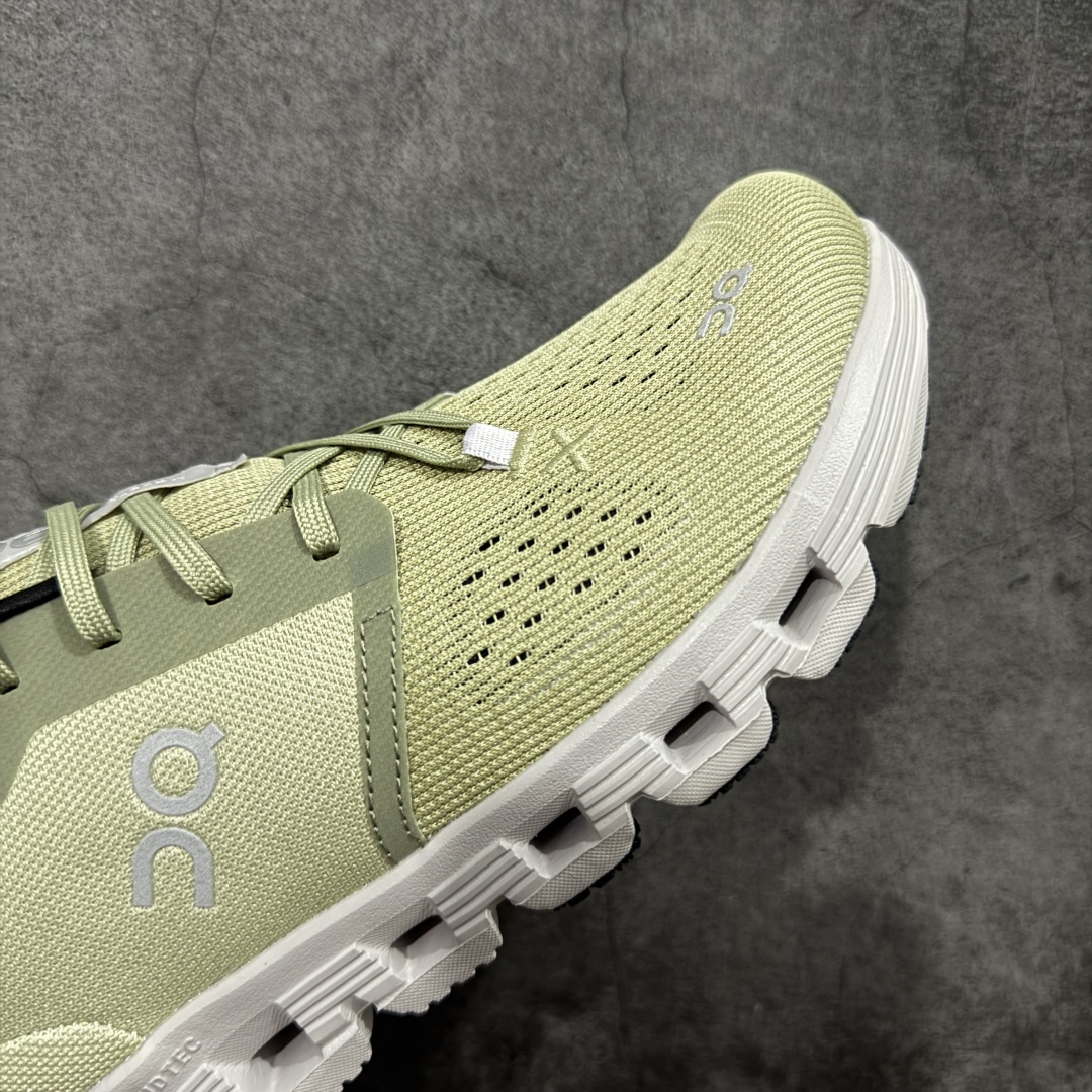 图片[6]-【RS版本】瑞士运动品牌 昂跑 ON Running Cloud X 4 克劳德X4系列低帮轻量舒适休闲运动鞋 On 昂跑 Cloud X 4 综合体能训练 休闲跑鞋。新一代跑练结合多功能跑鞋 Cloud X 4 延续轻量脚感且灵活反馈的同时提高贴合度和透气性；沿袭ON的专业跑鞋科技，旨在应对深蹲、弓箭步、间歇性、波比跳……等各类健身锻炼运动！ 尺码：36 36.5 37.5 38 38.5 39 40 40.5 41 42 42.5 43 44 45 46 47-选品中心