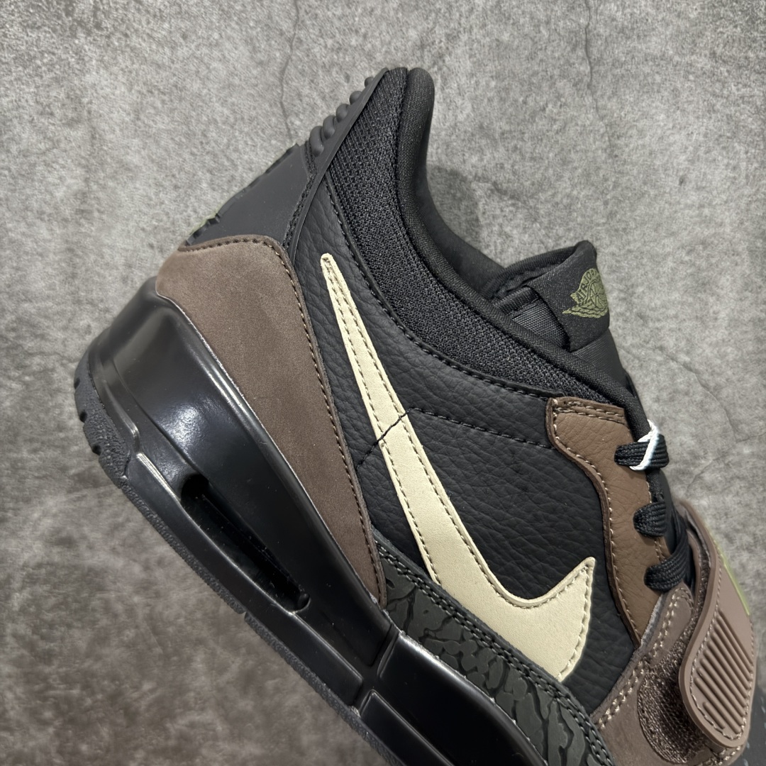 图片[7]-【黑金版本】Air Jordan Legacy AJ312 Low 低帮复古篮球鞋 黑棕爆裂纹CD7069-003 市场独一档产物 全套原纸板楦头开发 原厂大底磨具加持立体防滑纹理 原档数据后跟TPU子母扣魔术贴 原装可视Air Sole气垫 原汁原味最完美的312代版型 唯一正确鞋头趴度弧度高度鞋身腰线 进口港宝加持 后跟自然饱满 全鞋荧光划线卡点 追求极致完美 每一双都是工艺品 多重QC质检 超越公司货的品控标准 实实在在的免检产品 鞋身采用了皮革材质打造 横跨鞋面的魔术贴十分吸睛 侧面的Swoosh Logo的一部分被鞋面遮挡了一部分 颇具玩味 魔术贴上标有NK标识 而鞋舌上是Jordan的经典红色飞翼Logo 后跟和鞋底均采用了AJ3的设计 后跟上同样也使用了经典的爆裂纹图案 尺码：36-47.5-选品中心