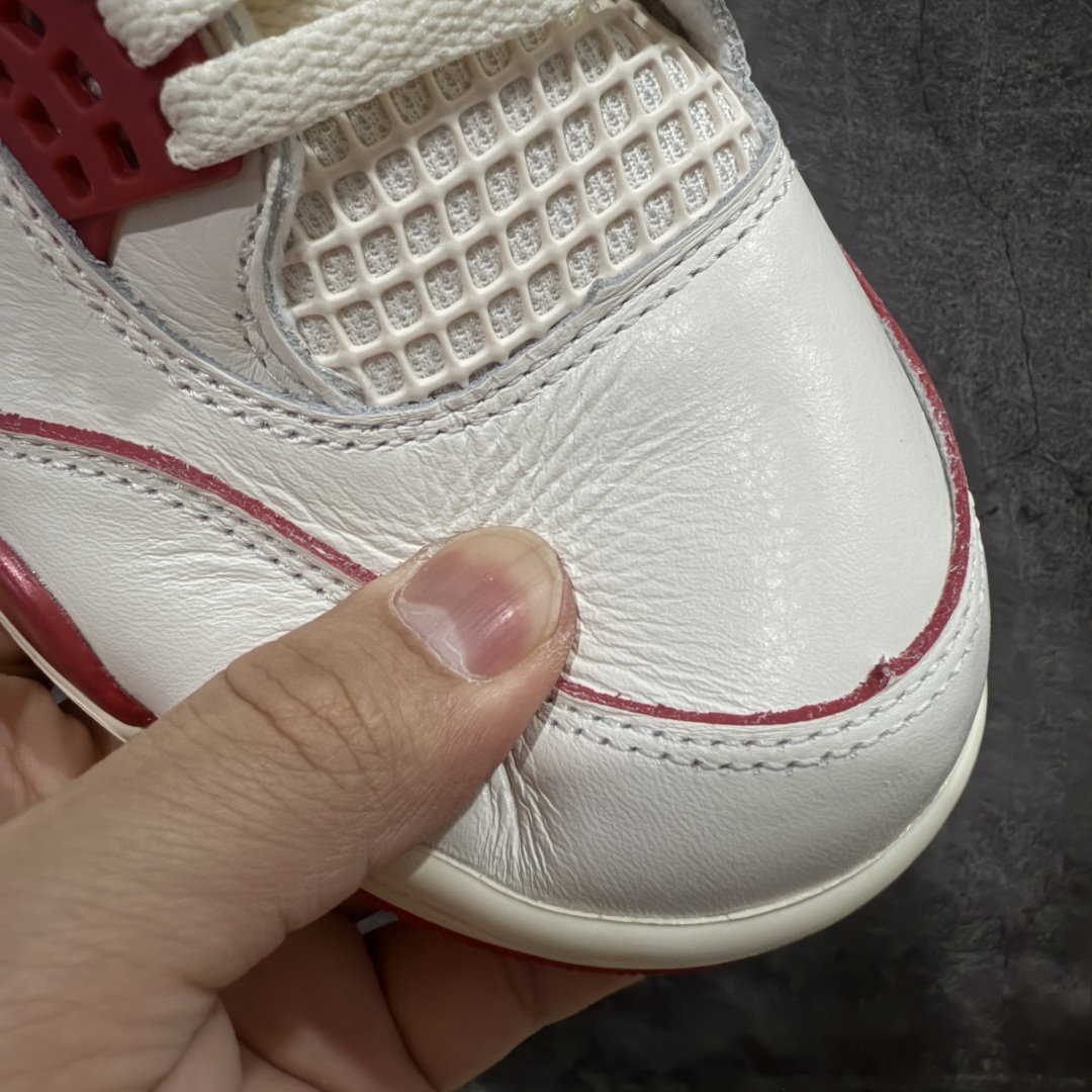图片[5]-【原厂版】Air Jordan AJ4 白米红情人节 HV0823-108 全新升级改良 原鞋原楦原纸板同源开发 完美呈现乔4的版型 内侧正确双色网格 还原细节 原厂皮料 正确气垫颜色 正确网格工艺 正确拉帮工艺 全鞋原装材料制作 原档案原模具打造 支持全方位与正品对比 尺码：36-47.5-选品中心