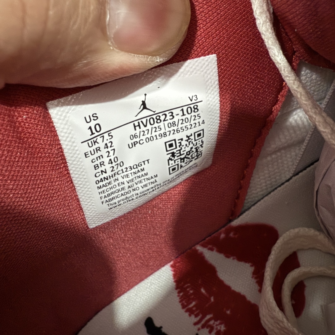 图片[8]-【原厂版】Air Jordan AJ4 白米红情人节 HV0823-108 全新升级改良 原鞋原楦原纸板同源开发 完美呈现乔4的版型 内侧正确双色网格 还原细节 原厂皮料 正确气垫颜色 正确网格工艺 正确拉帮工艺 全鞋原装材料制作 原档案原模具打造 支持全方位与正品对比 尺码：36-47.5-选品中心