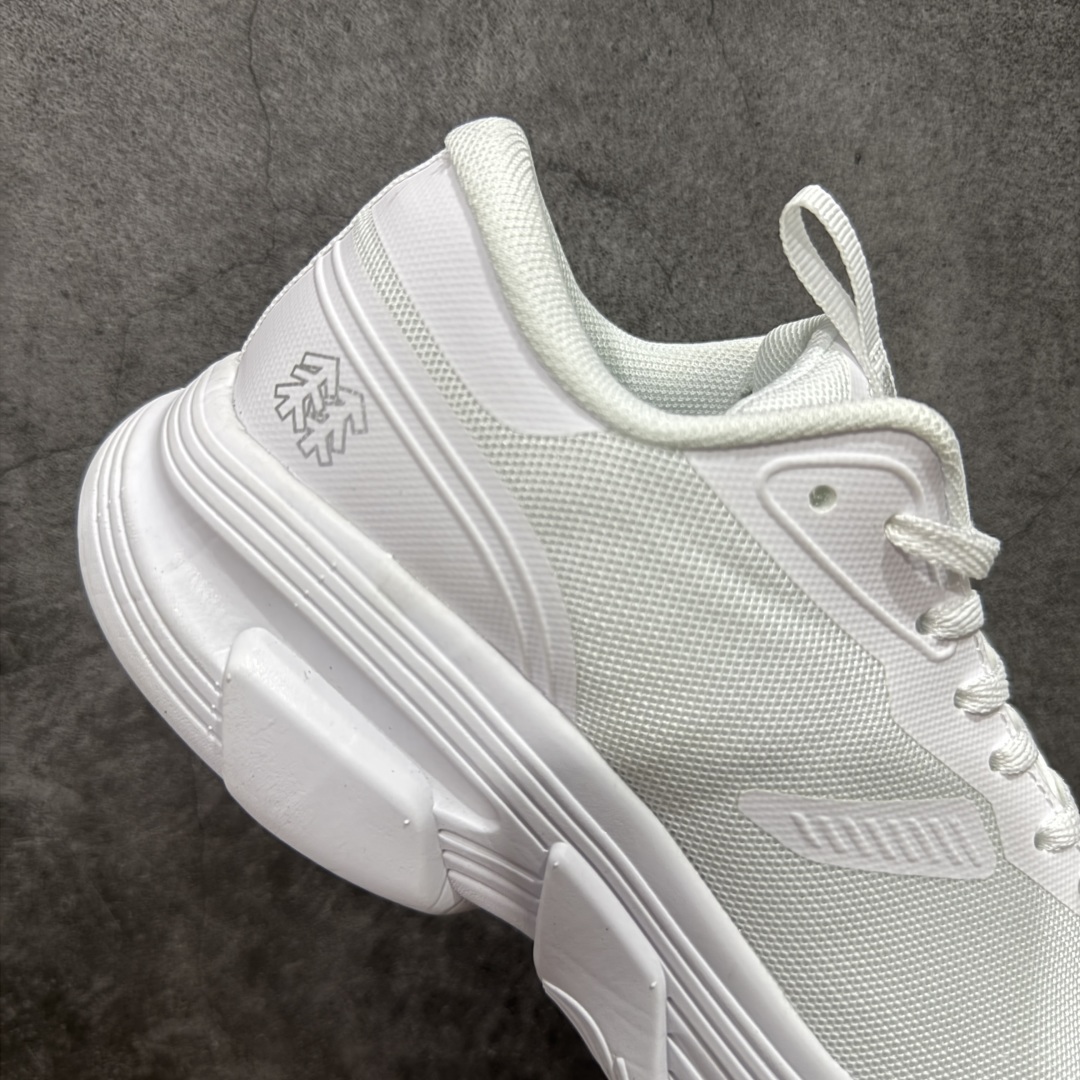 图片[7]-【公司级】KOLON SPORT Skyler 舒适柔软 支撑轻便回弹低帮徒步鞋 运动鞋男款 KOLON SPORT 可隆1973年诞生，并首次推出登山装备。自创立起，KOLON SPORT就把绿色定为基本色调，以常青树为品牌标志，坚持以关爱自然为己任，积极探求自然界的舒适，并以此应用于新产品的开发与研究。40多年来，历经不断革新，成就高端专业户外品牌。 尺码： 39 40 40.5 41 42 42.5 43 44 44.5 45-选品中心