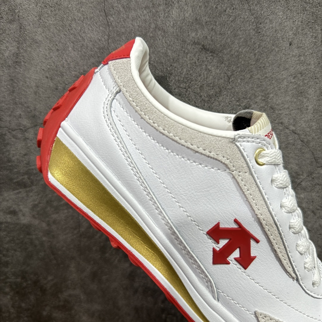 图片[7]-【纯原版】迪桑特DESCENTE Sport Style系列 CHRON RACER复古风运动休闲鞋\\t #原楦原纸版开发版型 #鞋底设计有特殊的纹理或材料，以增加摩擦力，减少滑倒的风险。 #使用耐用的材料制成，能够承受长时间的使用和摩擦，减少磨损。 尺码：36 36.5 37 38 38.5 39 40 40.5 42 42.5 43 44 44.5 45-选品中心