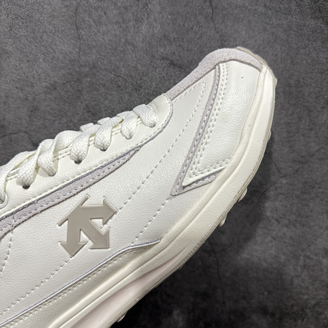 图片[6]-【纯原版】迪桑特DESCENTE Sport Style系列 CHRON RACER复古风运动休闲鞋\\t #原楦原纸版开发版型 #鞋底设计有特殊的纹理或材料，以增加摩擦力，减少滑倒的风险。 #使用耐用的材料制成，能够承受长时间的使用和摩擦，减少磨损。 尺码：36 36.5 37 38 38.5 39 40 40.5 42 42.5 43 44 44.5 45-选品中心