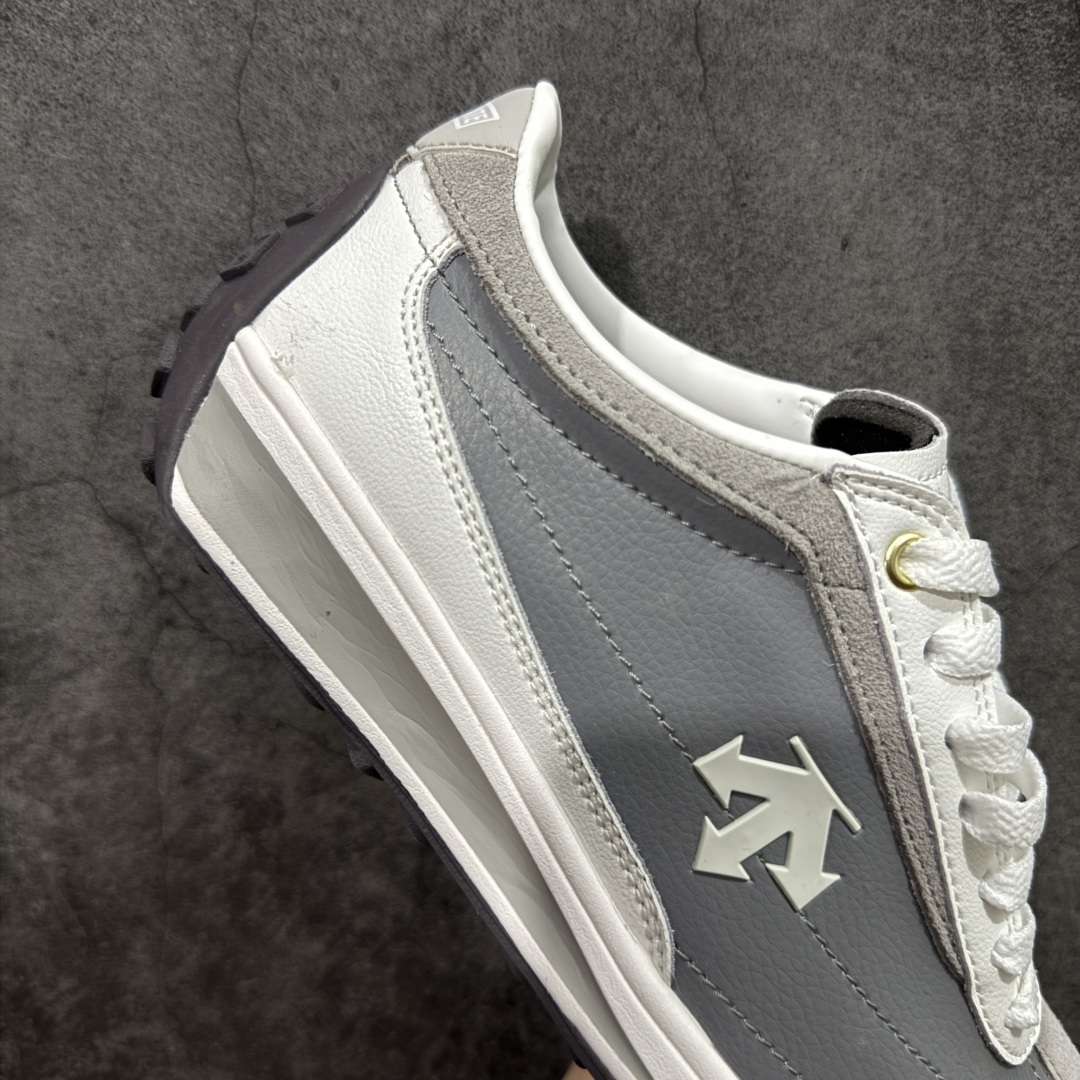 图片[7]-【纯原版】迪桑特DESCENTE Sport Style系列 CHRON RACER复古风运动休闲鞋\\t #原楦原纸版开发版型 #鞋底设计有特殊的纹理或材料，以增加摩擦力，减少滑倒的风险。 #使用耐用的材料制成，能够承受长时间的使用和摩擦，减少磨损。 尺码：36 36.5 37 38 38.5 39 40 40.5 42 42.5 43 44 44.5 45-选品中心