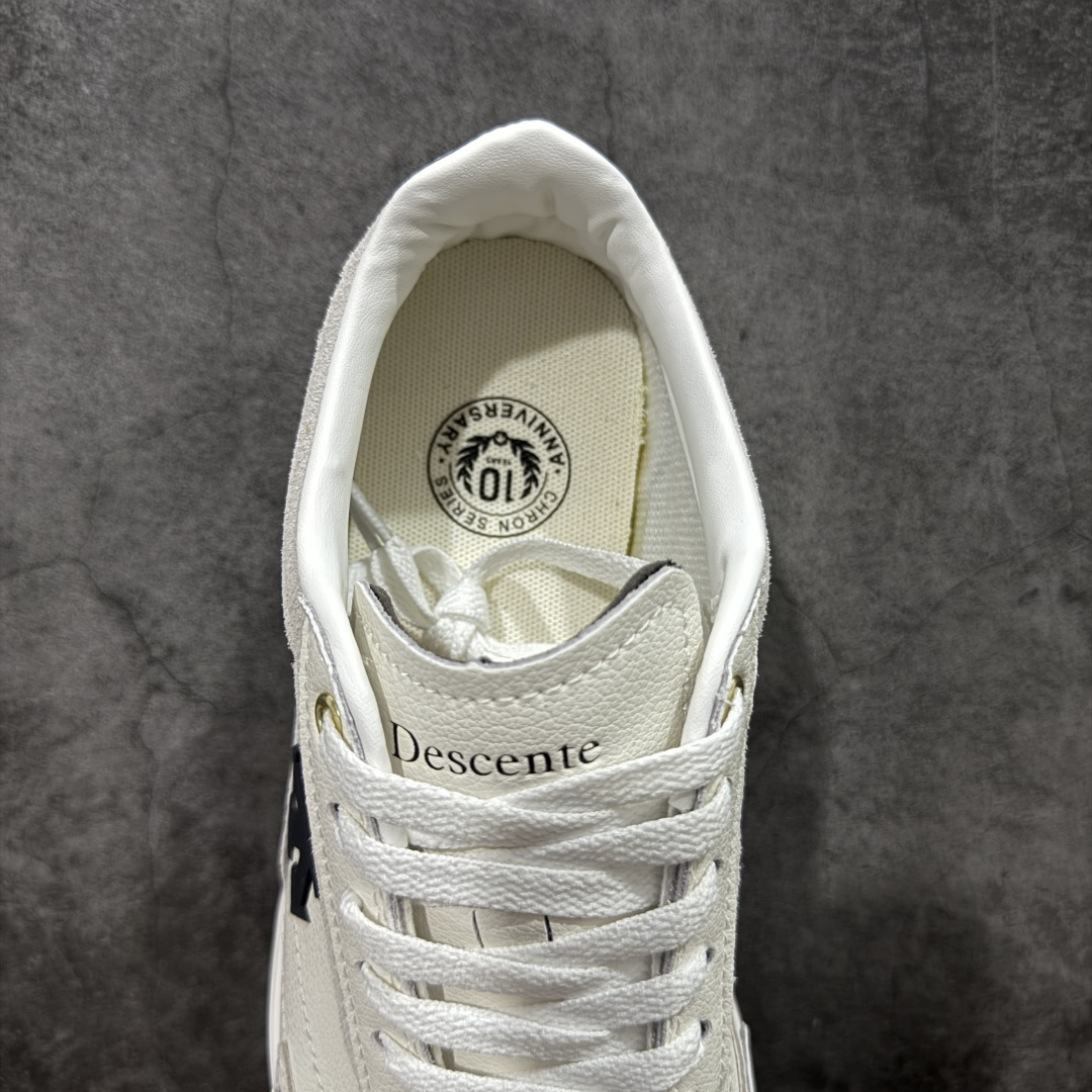 图片[8]-【纯原版】迪桑特DESCENTE Sport Style系列 CHRON RACER复古风运动休闲鞋\\t #原楦原纸版开发版型 #鞋底设计有特殊的纹理或材料，以增加摩擦力，减少滑倒的风险。 #使用耐用的材料制成，能够承受长时间的使用和摩擦，减少磨损。 尺码：36 36.5 37 38 38.5 39 40 40.5 42 42.5 43 44 44.5 45-选品中心