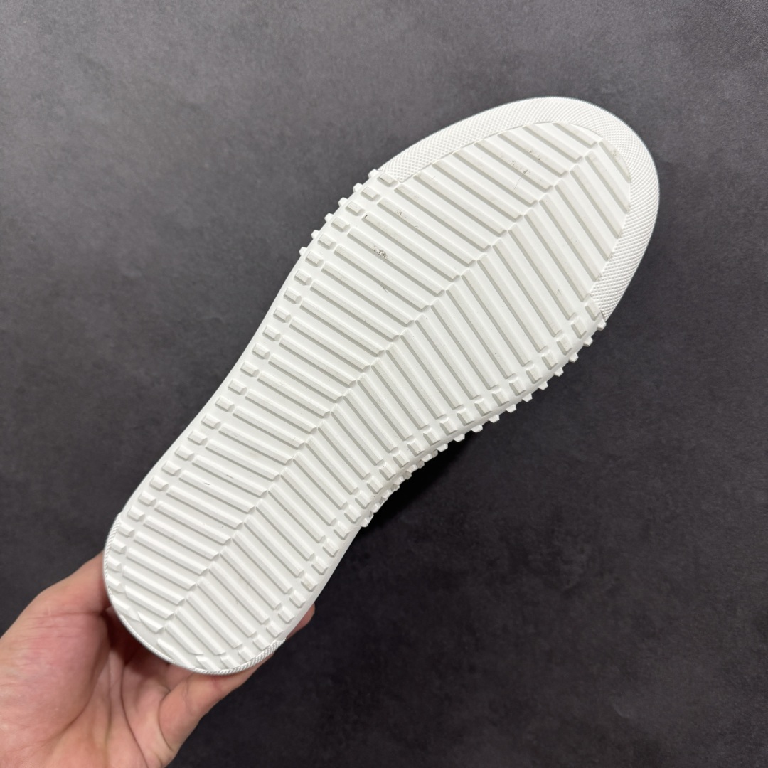 图片[9]-【公司级】Ecco 爱步2023春季爆款 柔酷7号系列 男士百搭休闲板鞋 #简单耐看清爽版型 黄景瑜同款！专柜热销款 1：1复刻！纯手工打造 质感妥妥的 ！鞋面采用进口小牛皮+透气头层猪皮里，鞋底采用高端顶级TPR环保科技材料 磨具贴合鞋底给你不一样的缓力性能 特点 舒适 增强运动性 高端大气时尚不失稳重 值得推荐！ 货号：503198 01001 尺码：38 39 40 41 42 43 44 皮鞋码-选品中心