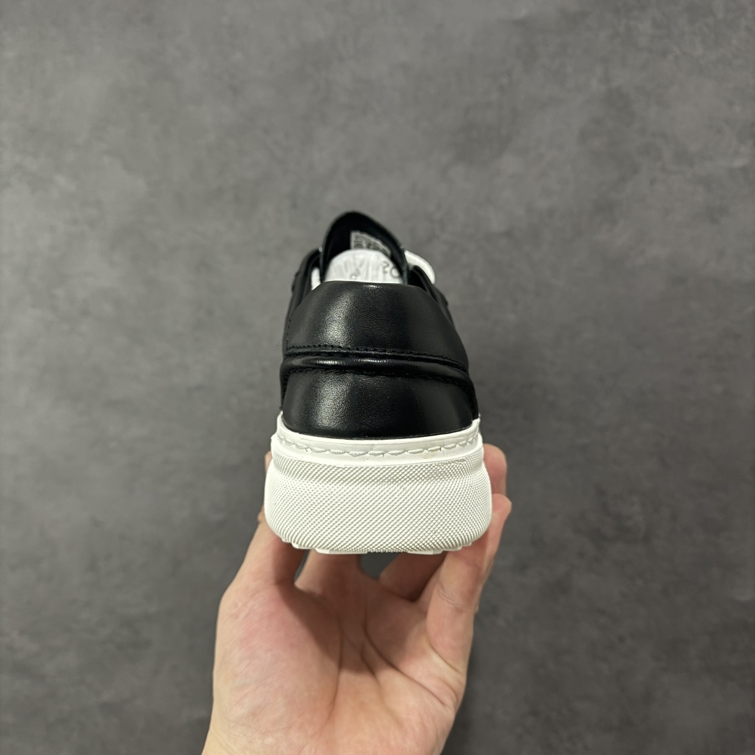 图片[4]-【公司级】Ecco 爱步2023春季爆款 柔酷7号系列 男士百搭休闲板鞋 #简单耐看清爽版型 黄景瑜同款！专柜热销款 1：1复刻！纯手工打造 质感妥妥的 ！鞋面采用进口小牛皮+透气头层猪皮里，鞋底采用高端顶级TPR环保科技材料 磨具贴合鞋底给你不一样的缓力性能 特点 舒适 增强运动性 高端大气时尚不失稳重 值得推荐！ 货号：503198 01001 尺码：38 39 40 41 42 43 44 皮鞋码-选品中心