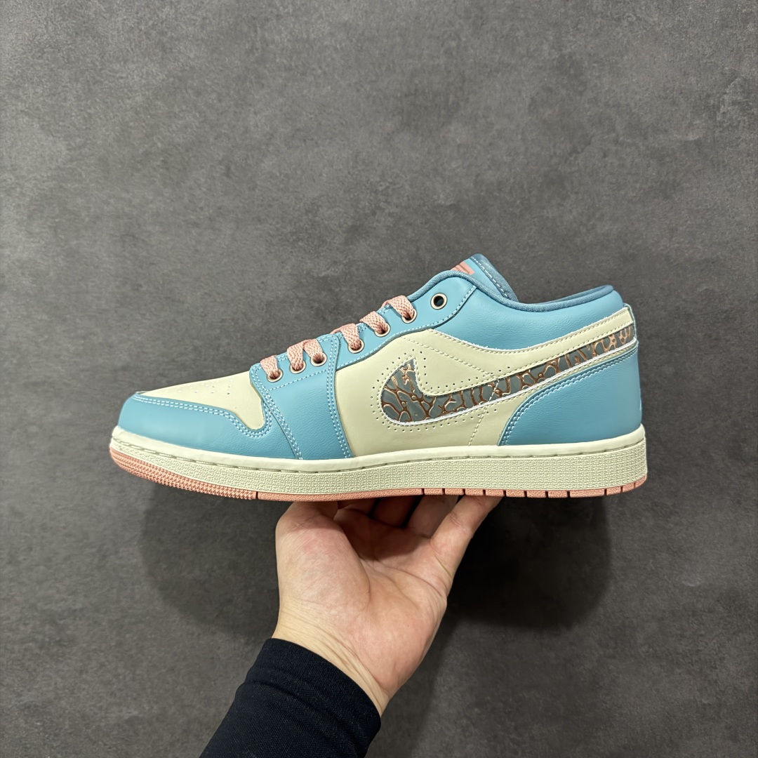 图片[2]-【K版纯原】Air Jordan AJ1 Low 低帮 绿红 IM8120-464 全新流水线出品 市场第二梯队最强版 全部原鞋开发 原楦原纸板开发 全鞋电脑针车 原厂内置全掌气垫 原盒内在原标 唯一Zp原版鞋带绑法 免检产品 全新2022版型 全头层皮料 完美零毛边处理 原厂配置全掌气垫 价格定位良心 新配色陆续出货 尺码：36-46-选品中心