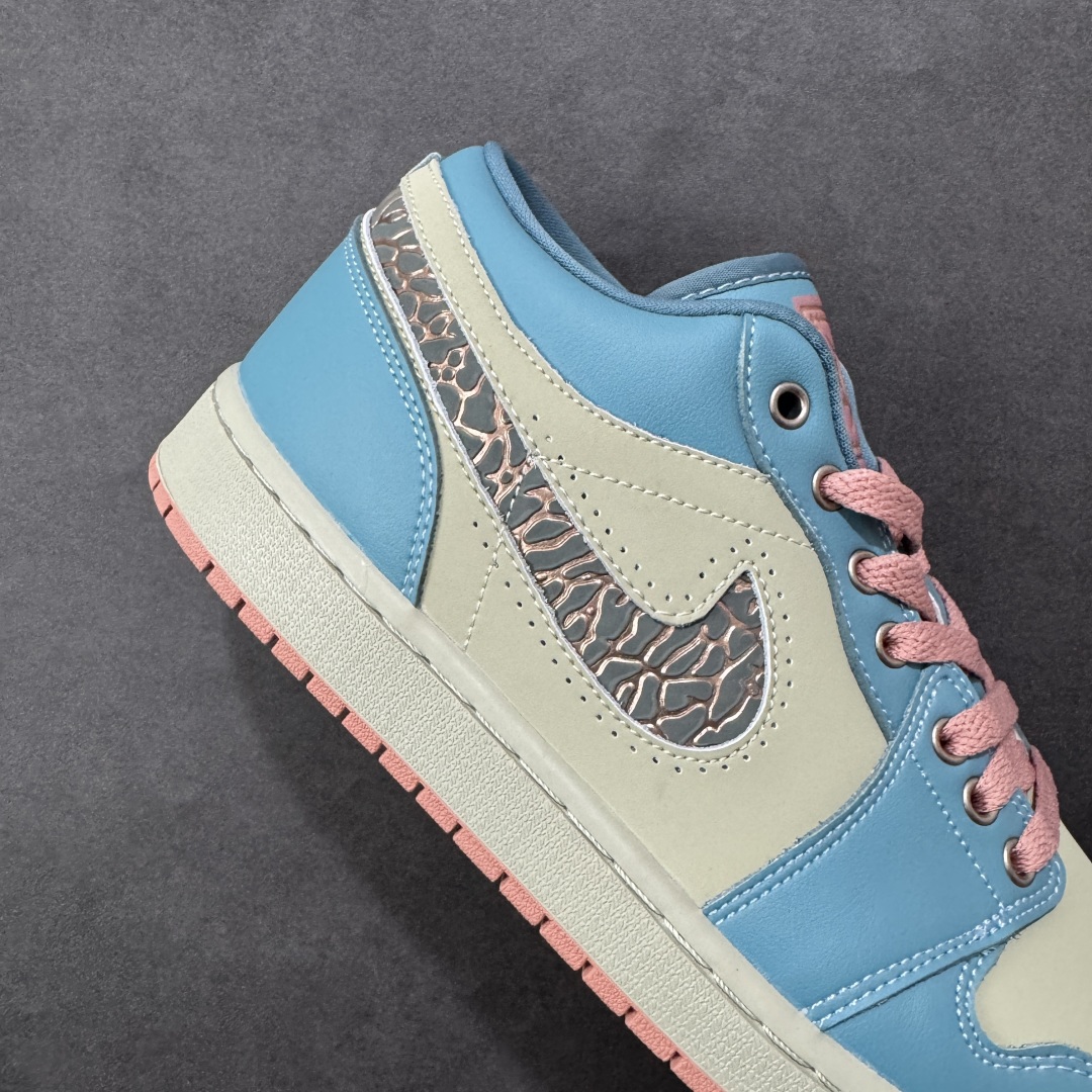 图片[6]-【K版纯原】Air Jordan AJ1 Low 低帮 绿红 IM8120-464 全新流水线出品 市场第二梯队最强版 全部原鞋开发 原楦原纸板开发 全鞋电脑针车 原厂内置全掌气垫 原盒内在原标 唯一Zp原版鞋带绑法 免检产品 全新2022版型 全头层皮料 完美零毛边处理 原厂配置全掌气垫 价格定位良心 新配色陆续出货 尺码：36-46-选品中心