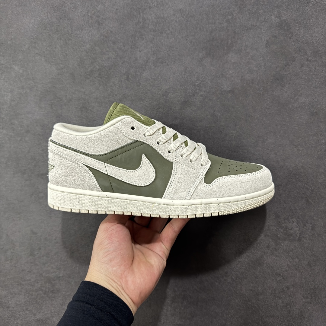 【K版纯原】Air Jordan AJ1 Low 低帮 绿红 HV4089-201 全新流水线出品 市场第二梯队最强版 全部原鞋开发 原楦原纸板开发 全鞋电脑针车 原厂内置全掌气垫 原盒内在原标 唯一Zp原版鞋带绑法 免检产品 全新2022版型 全头层皮料 完美零毛边处理 原厂配置全掌气垫 价格定位良心 新配色陆续出货 尺码：36-46-选品中心
