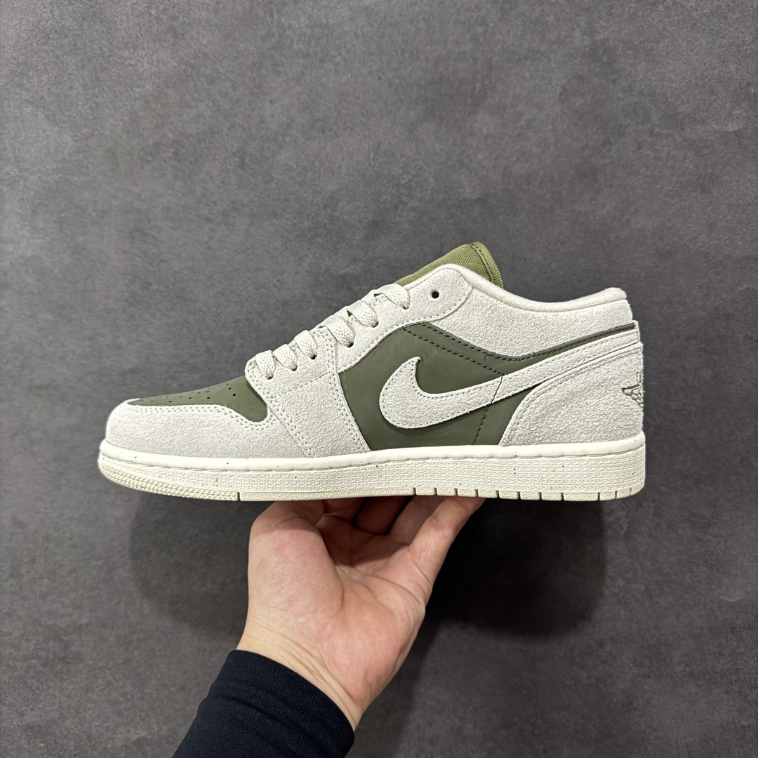 图片[2]-【K版纯原】Air Jordan AJ1 Low 低帮 绿红 HV4089-201 全新流水线出品 市场第二梯队最强版 全部原鞋开发 原楦原纸板开发 全鞋电脑针车 原厂内置全掌气垫 原盒内在原标 唯一Zp原版鞋带绑法 免检产品 全新2022版型 全头层皮料 完美零毛边处理 原厂配置全掌气垫 价格定位良心 新配色陆续出货 尺码：36-46-选品中心