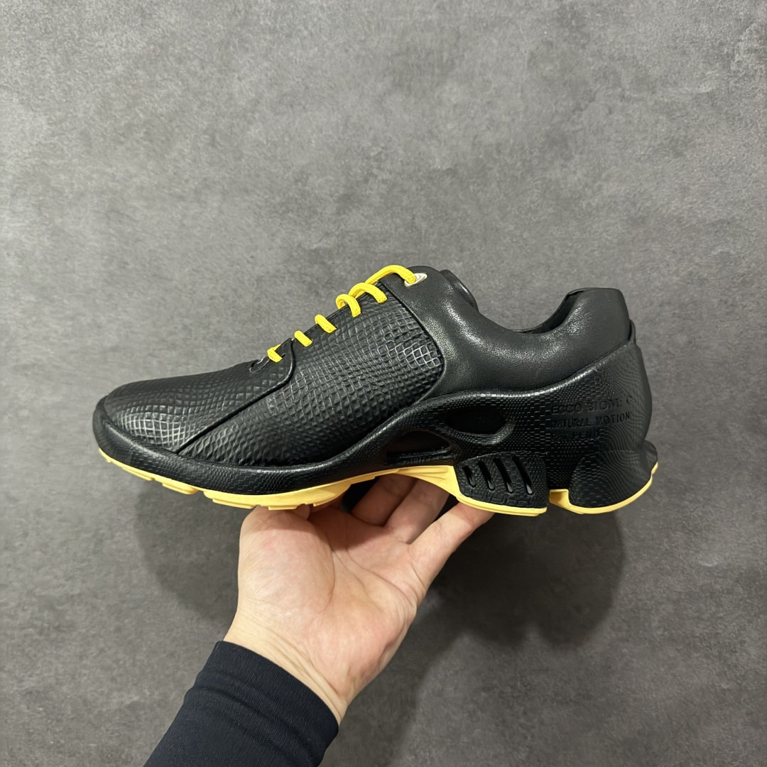 图片[2]-【纯原头层版】ECCO Biom 2025款 爱步 健步 低帮 黑色 圆通系带户外运动登山鞋徒步鞋 经典和现代工艺品质融合 精选小牛皮面料 百搭休闲老爹鞋 舒适性相当不错 版型楦型非常到位上脚 专柜热销款 独有鞋型设计 特有Logo车边 特别有型 北欧风格 舒适 休闲保暖 超弹性 耐磨 减震 按摩大底(PU+TPU 组合） 货号：800334-61092 尺码：39-45 编码：YBB310320-选品中心