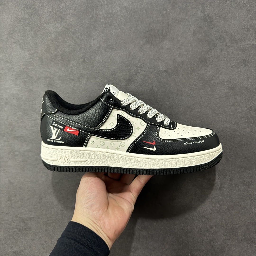 【定制版】Nike Air Force 1\'07 Low LV联名 米黑红小双勾 空军一号低帮休闲板鞋  #原楦头原纸板 原装鞋盒 定制五金配件 内置全掌气垫 原厂鞋底 货号：MZ9588-813  尺码：36 36.5 37.5 38 38.5 39 40 40.5 41 42 42.5 43 44 44.5 45-选品中心