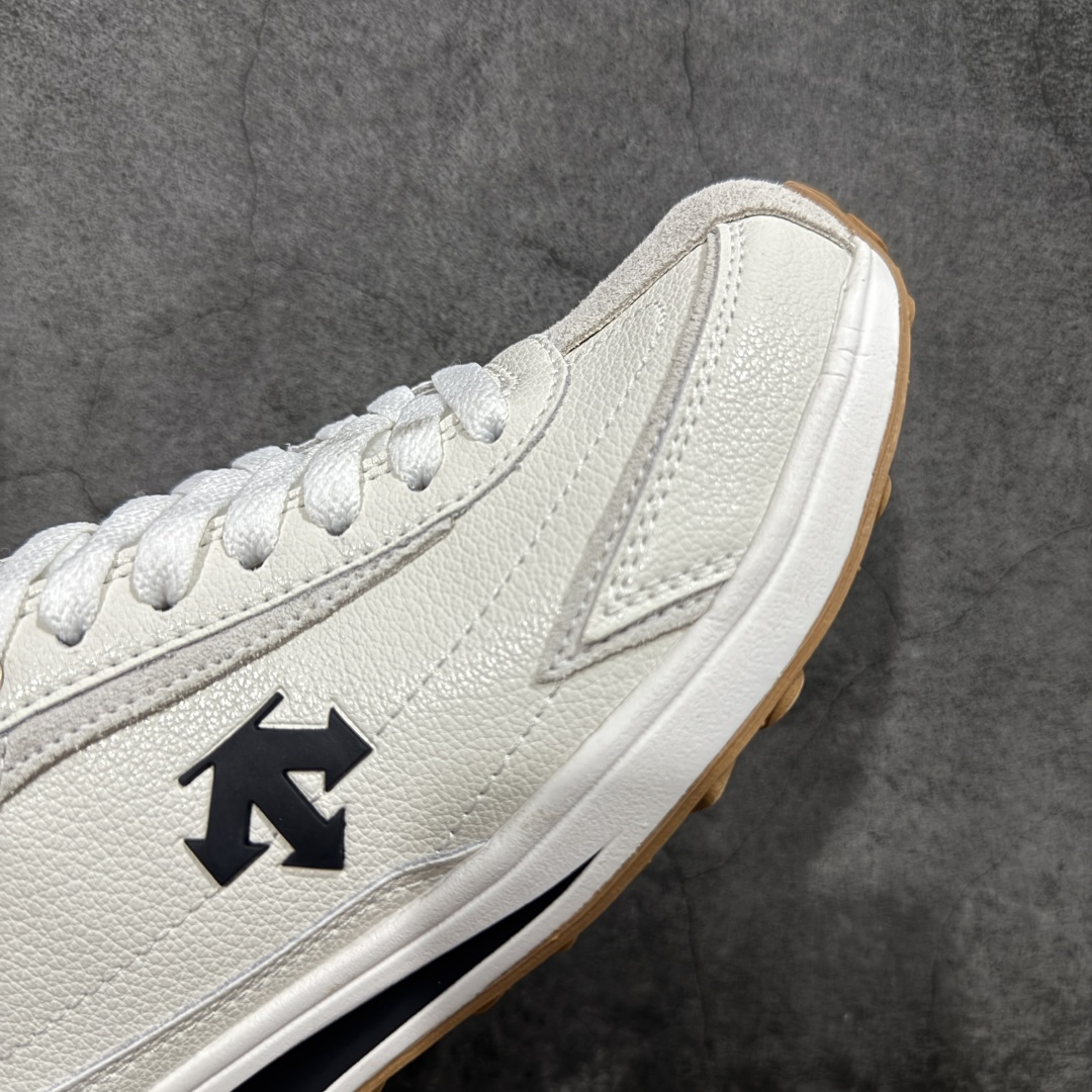 图片[6]-【纯原版】迪桑特DESCENTE Sport Style系列 CHRON RACER复古风运动休闲鞋\\t #原楦原纸版开发版型 #鞋底设计有特殊的纹理或材料，以增加摩擦力，减少滑倒的风险。 #使用耐用的材料制成，能够承受长时间的使用和摩擦，减少磨损。 尺码：36 36.5 37 38 38.5 39 40 40.5 42 42.5 43 44 44.5 45-选品中心