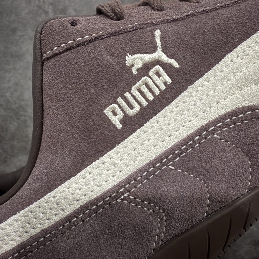 图片[3]-【渠道纯原版】Puma Speedcat OG Sparco 彪马罗马阿莫尔系列 复古运动休闲赛车跑鞋 棕色 403903-01 目前市场最优版本 无论是版型 细节 烫金刺绣走线 完全碾压市场任意版本 欢迎对比🆚 工厂耗时3个月开发 原装档案原数据纸版楦型 采用固色翻毛皮鞋面材质(正确二次成型\’猛帮\’成型工艺🆚区别市面版本!!) 外置原数据开发轻量耐磨橡胶大底💪🏻 全球知名运动品牌PUMA宝马赛车系列 融合了宝马车队的标志性配色 以趣味十足又前卫复古的设计引领潮流 将赛道精神融入街头时尚 开启前卫竞速之旅 主打前卫复古风 Roma鞋款的鞋侧以复古的流线造型 缀以宝马经典Logo 巧妙吸睛 而Speedcat鞋款以亮眼三色条纹元素缀以舒适鞋面 赋予了独特的个性美学 演绎赛车的无尽能量 尺码：35.5-45 货号：403903-01-选品中心