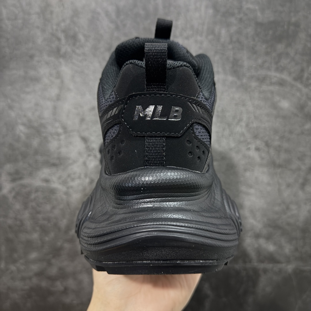 图片[4]-【纯原订单】MLB Winner Chunky 25新款 NY百搭舒适休闲潮流运动厚底增高 防滑耐磨 低帮 老爹鞋 男女同款 银色 潮流厚底时尚街头赛博老爹鞋 MLB官方同步出货 虞书欣等众多潮流明星同款 高弹双层MD大底 原楦原档案数据开发版型（完美鞋头弧度/后套收口效果🆚市面文案版本‼️） 原厂立体填充鞋舌海绵 中底注胶孔原数据开发模具大底原厂转印标市面上唯一纯原版本 原材料打造 内增高6cm 原厂1：1模具开发 原厂进口纳米材质 原盒雷射防伪标包装 天猫订单品质 官网尺码：35 36 36.5 37.5 38 38.5 39 40 40.5 41 42 42.5 43 44 45-选品中心