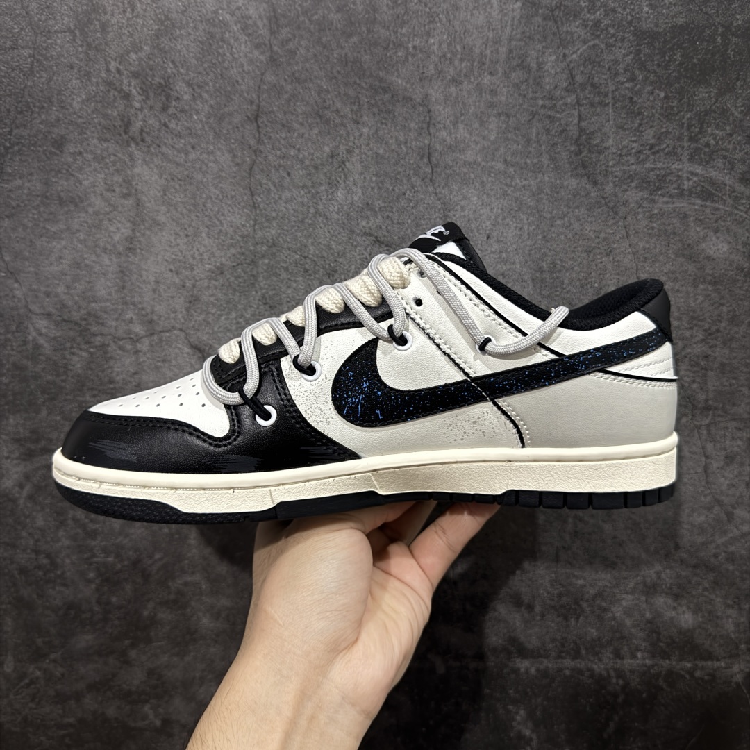 图片[2]-【定制k版】NK Dunk Low 熊猫恶作剧 星际迷航 DD1391-100 得物原鞋一比一校对开发 配色持续更新中 全套原厂楦头原纸板数据档案倾力打造 原汁原味莞产 极致还原 圈内最强针车工艺 原厂冲刀 超高清洁度 全鞋零毛边皮料切割 采用原厂百宏鞋带以及原厂百宏织唛舌标 内标可供原厂几率过验 进口原装条纹中底布 四线拉帮白色点胶 原厂拉帮手法遵循公司 原厂电绣 极致还原 尺码：36 36.5 37.5 38 38.5 39 40 40.5 41 42 42.5 43 44 44.5 45 46-选品中心