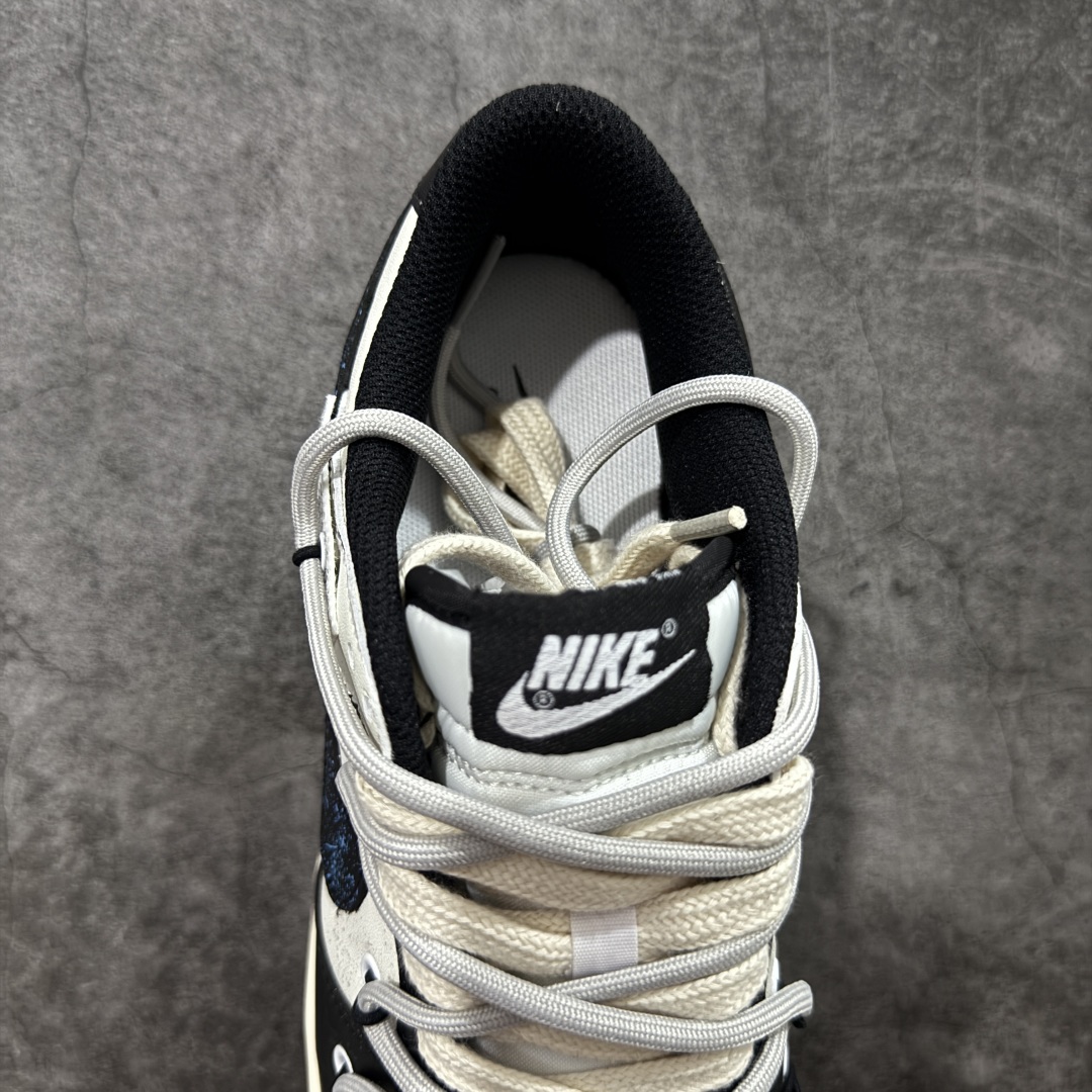 图片[8]-【定制k版】NK Dunk Low 熊猫恶作剧 星际迷航 DD1391-100 得物原鞋一比一校对开发 配色持续更新中 全套原厂楦头原纸板数据档案倾力打造 原汁原味莞产 极致还原 圈内最强针车工艺 原厂冲刀 超高清洁度 全鞋零毛边皮料切割 采用原厂百宏鞋带以及原厂百宏织唛舌标 内标可供原厂几率过验 进口原装条纹中底布 四线拉帮白色点胶 原厂拉帮手法遵循公司 原厂电绣 极致还原 尺码：36 36.5 37.5 38 38.5 39 40 40.5 41 42 42.5 43 44 44.5 45 46-选品中心