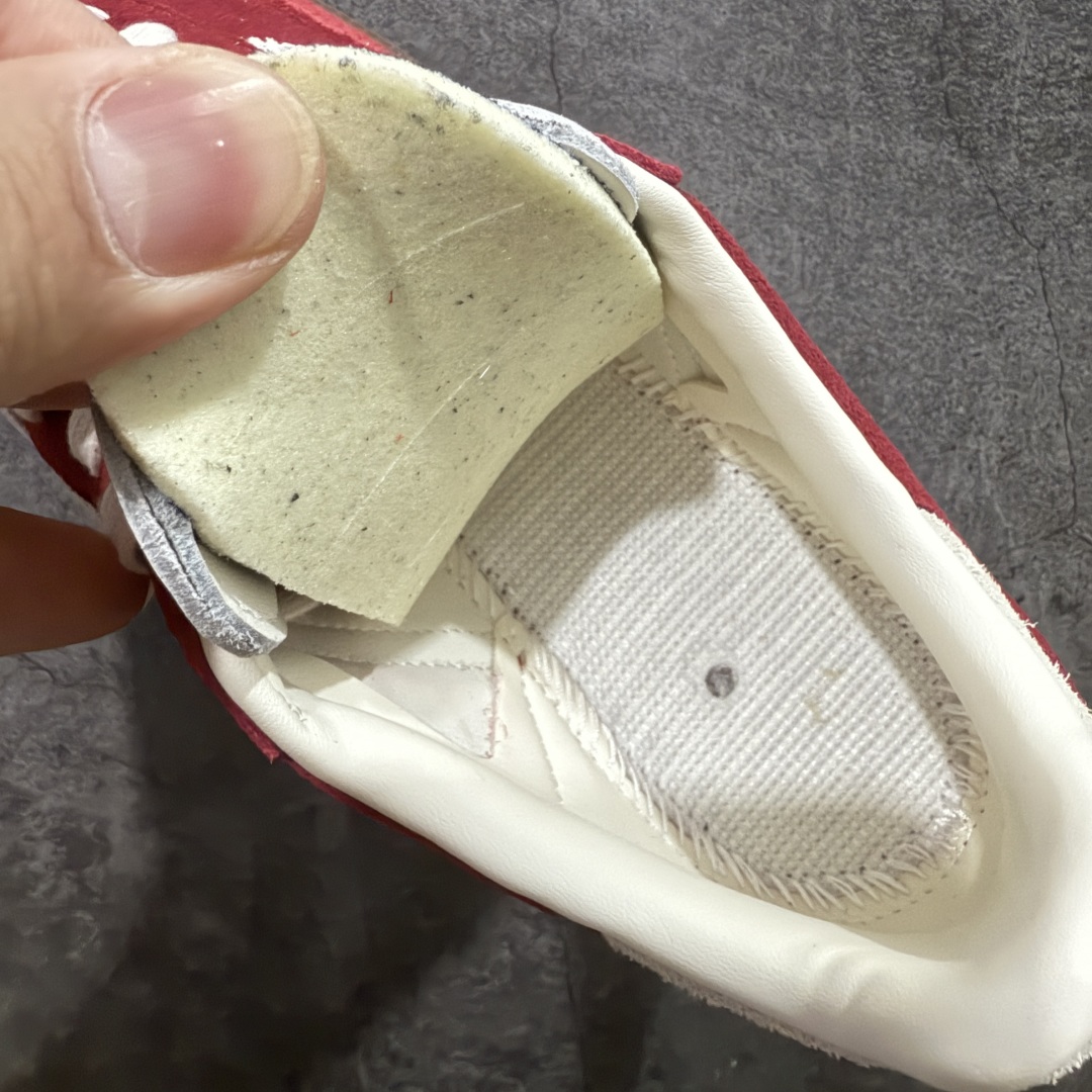 图片[9]-【XC纯原】AD Originals Samba OG TAL 红色 脸谱面具 低帮舒适百搭休闲板鞋 纯原品质 全新高端零售平台专供品质出货 全鞋身采用头层牛皮 包括鞋舌也是头层皮 私模大底 非市面公底 货号：IG8905 尺码：35 36 36.5 37 38 38.5 39 40-选品中心