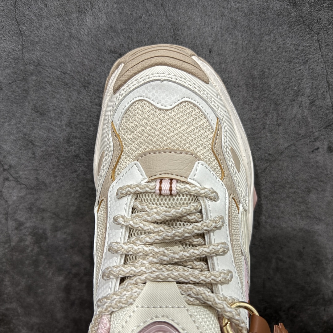 图片[5]-【公司级】FILA FUSION斐乐潮牌老爹鞋女夏硬糖鞋 厚底老爹鞋跑步鞋 欧阳娜娜 虞书欣同款 毛绒配件搭配萌趣鞋带可爱爆棚轻能发泡科技加持 轻盈厚底舒适显高混搭易如反掌甜酷辣 尺码： 35.5 36 36.5 37.5 38 38.5 39 40-选品中心