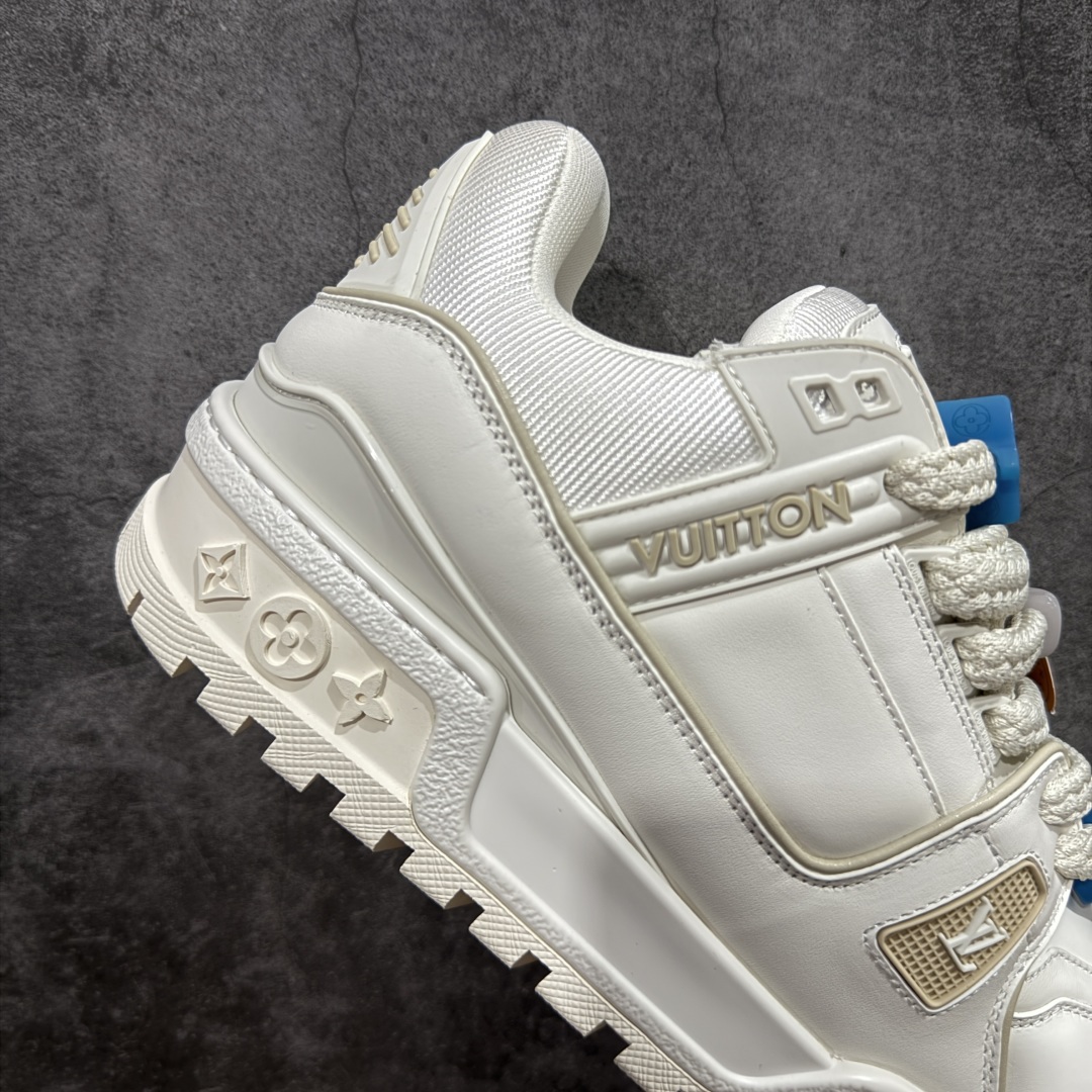 图片[7]-【PK纯原版】Louis Vuitton 路易威登 LV Trainer Maxi 小胖丁系列面包鞋 白胖丁 海淘代购同渠道品质 高端零售 外贸充正专供 原版购入开发 ZP级全套包装 完美楦型 正确卡色 大底TPU 质感媲美原版 细节与原版一致 请注意区分市面通货材 尺码：39 40 41 42 43 44 45 46-选品中心