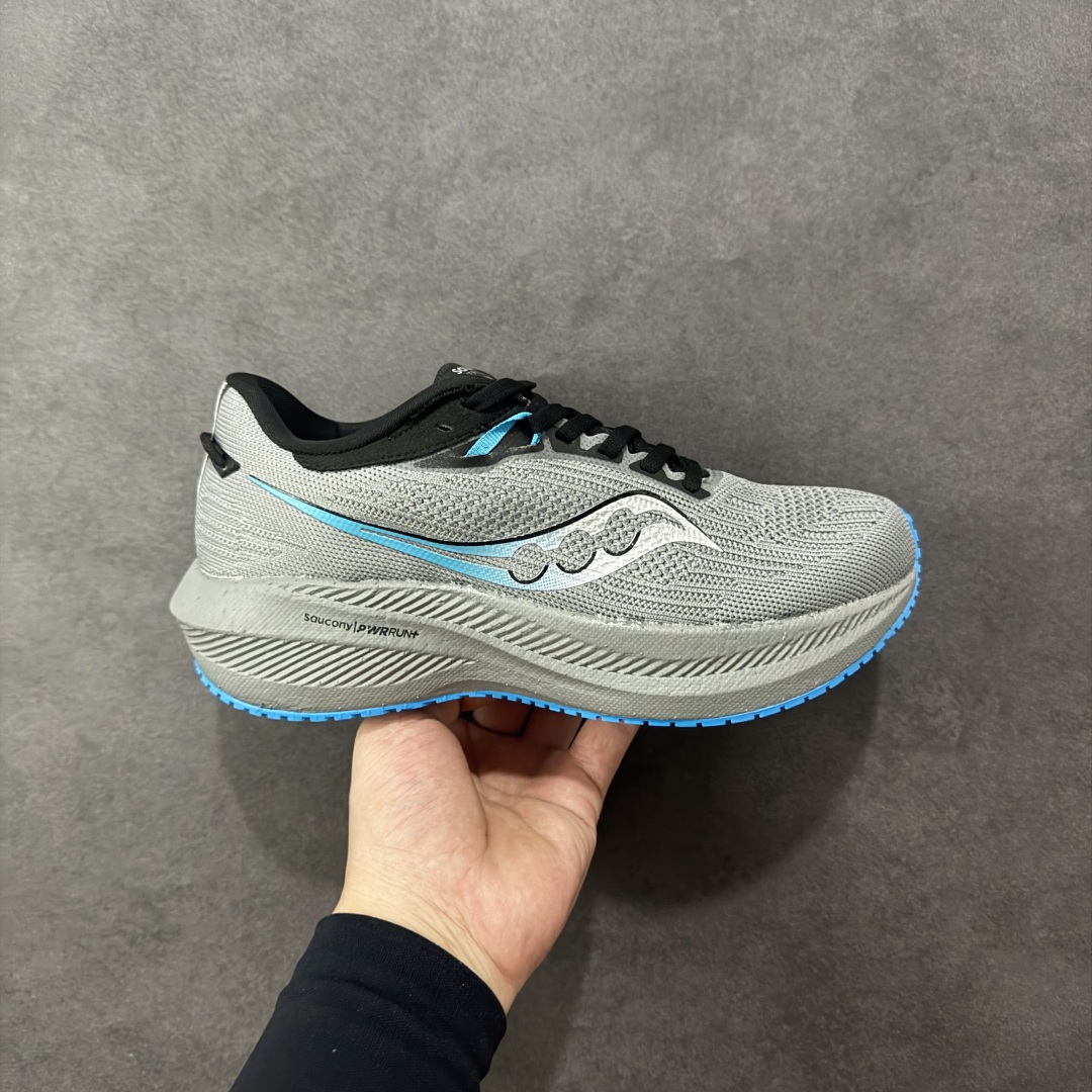【公司级】索康尼/Saucony Triumph 21 胜利21代系列低帮轻量舒适多功能休闲运动慢跑鞋 采用工学透气网织鞋面材质#内嵌3D环绕包裹缓震鞋垫#中底搭载 PWRRUN+高弹缓震泡棉材质,舒适踩S感!!#外置镂空XT-900橡胶大底 货号：S20881-20 尺码：40-46-选品中心
