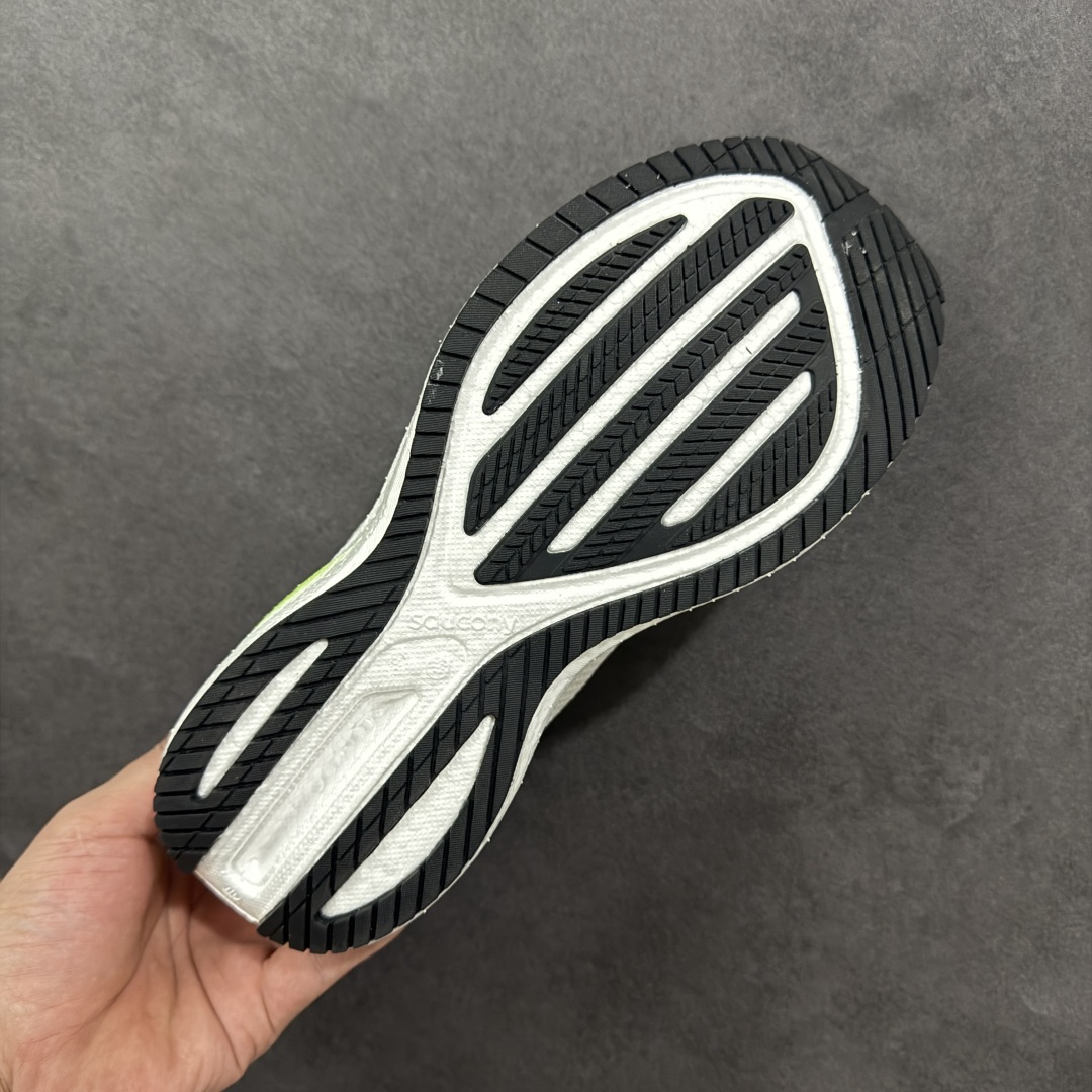 图片[9]-【公司级】索康尼/Saucony Triumph 21 胜利21代系列低帮轻量舒适多功能休闲运动慢跑鞋 采用工学透气网织鞋面材质#内嵌3D环绕包裹缓震鞋垫#中底搭载 PWRRUN+高弹缓震泡棉材质,舒适踩S感!!#外置镂空XT-900橡胶大底 货号：S20881-31 尺码：36-46-选品中心