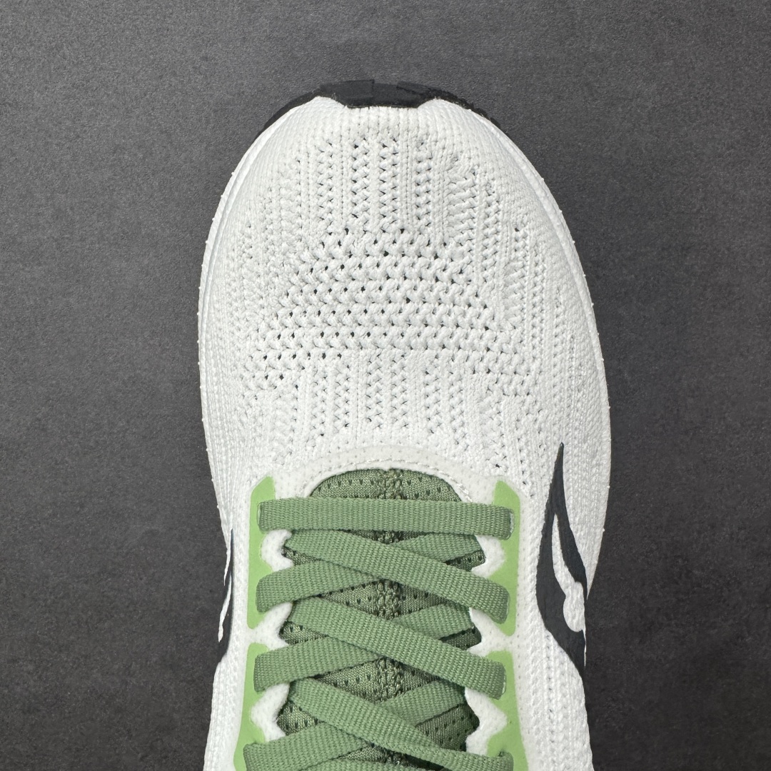 图片[8]-【公司级】索康尼/Saucony Triumph 21 胜利21代系列低帮轻量舒适多功能休闲运动慢跑鞋 采用工学透气网织鞋面材质#内嵌3D环绕包裹缓震鞋垫#中底搭载 PWRRUN+高弹缓震泡棉材质,舒适踩S感!!#外置镂空XT-900橡胶大底 货号：S20881-31 尺码：36-46-选品中心