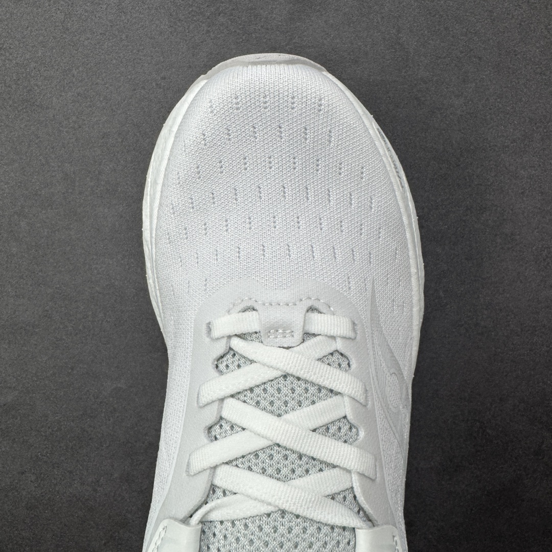 图片[8]-【公司级】索康尼/Saucony Triumph 22 胜利22代系列低帮轻量舒适多功能休闲运动慢跑鞋 采用工学透气网织鞋面材质#内嵌3D环绕包裹缓震鞋垫#中底搭载 PWRRUN+高弹缓震泡棉材质,舒适踩S感!!#外置镂空XT-900橡胶大底 货号：S20964-203 尺码：36-45-选品中心