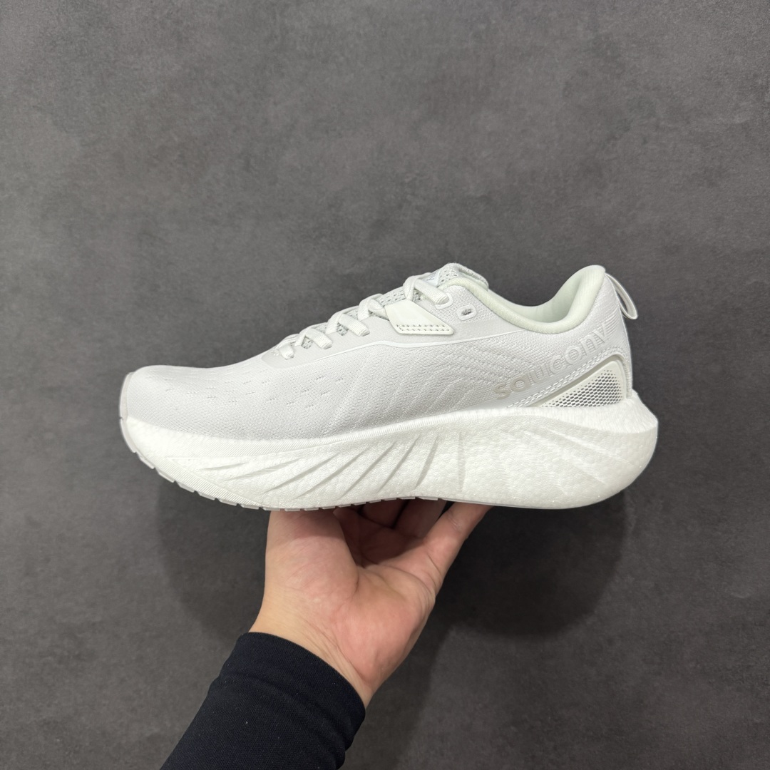 图片[2]-【公司级】索康尼/Saucony Triumph 22 胜利22代系列低帮轻量舒适多功能休闲运动慢跑鞋 采用工学透气网织鞋面材质#内嵌3D环绕包裹缓震鞋垫#中底搭载 PWRRUN+高弹缓震泡棉材质,舒适踩S感!!#外置镂空XT-900橡胶大底 货号：S20964-203 尺码：36-45-选品中心