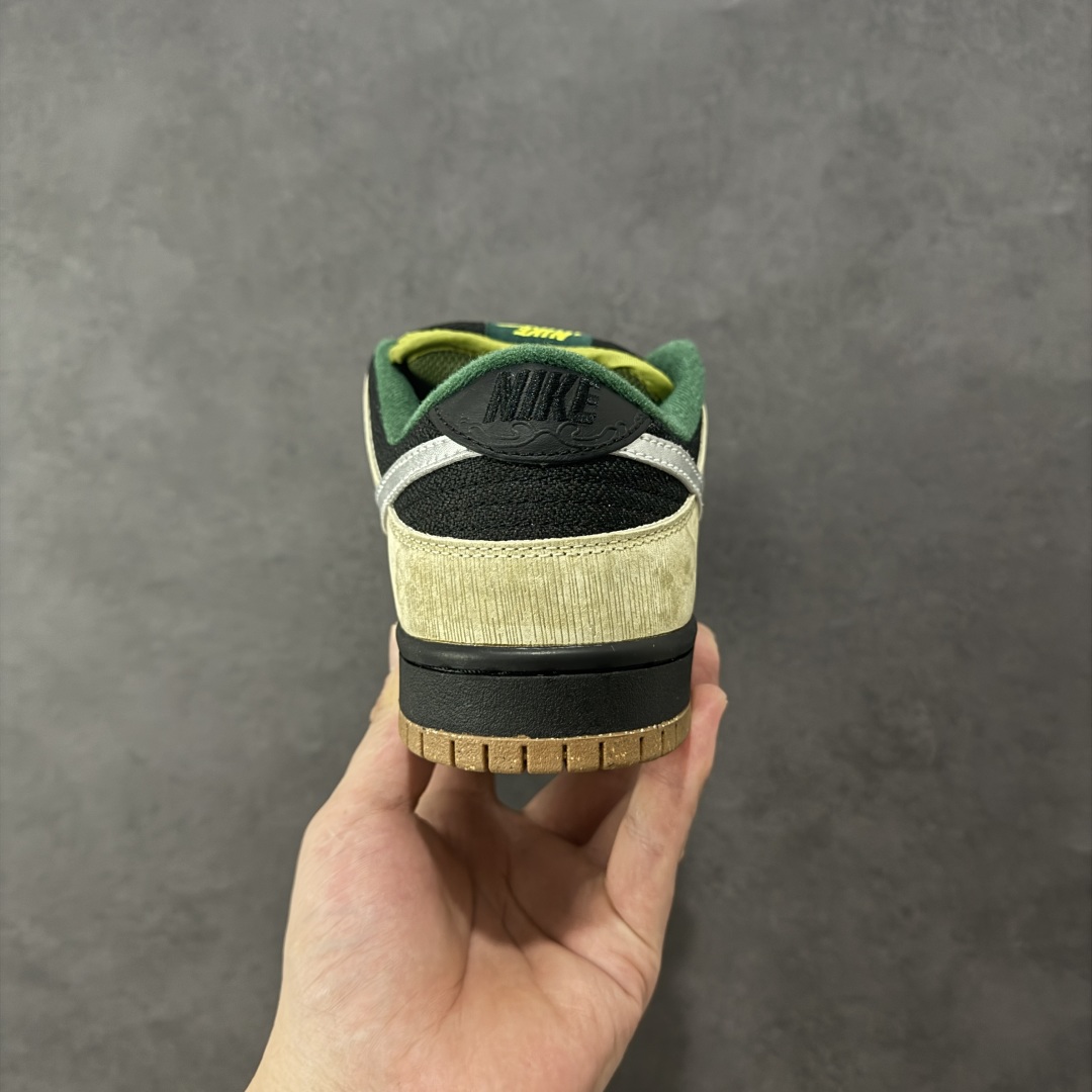 图片[4]-【公司级】Nike SB Dunk Low PRO 棕黑 纯原大厂出品 极力推荐 原装头层材料 独家版型蒸餾加工 帶來的是更好的视觉和脚感体验 大厂纯原品质出货 清洁度 电绣工艺 皮料切割干净无任何毛边 细节完美 货号：FQ7585-200 尺码：36 36.5 37.5 38 38.5 39 40 40.5 41 42 42.5 43 44 44.5 45-选品中心