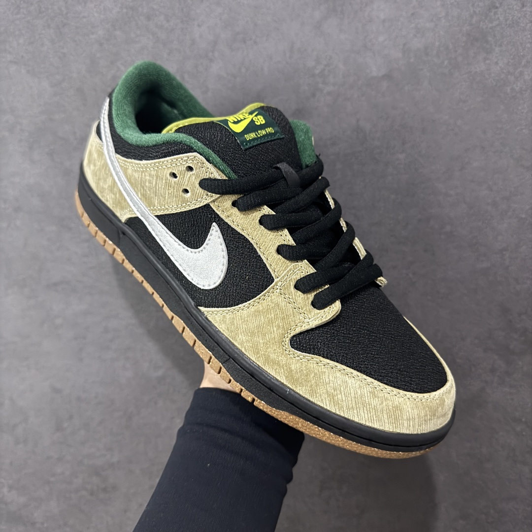 图片[3]-【公司级】Nike SB Dunk Low PRO 棕黑 纯原大厂出品 极力推荐 原装头层材料 独家版型蒸餾加工 帶來的是更好的视觉和脚感体验 大厂纯原品质出货 清洁度 电绣工艺 皮料切割干净无任何毛边 细节完美 货号：FQ7585-200 尺码：36 36.5 37.5 38 38.5 39 40 40.5 41 42 42.5 43 44 44.5 45-选品中心