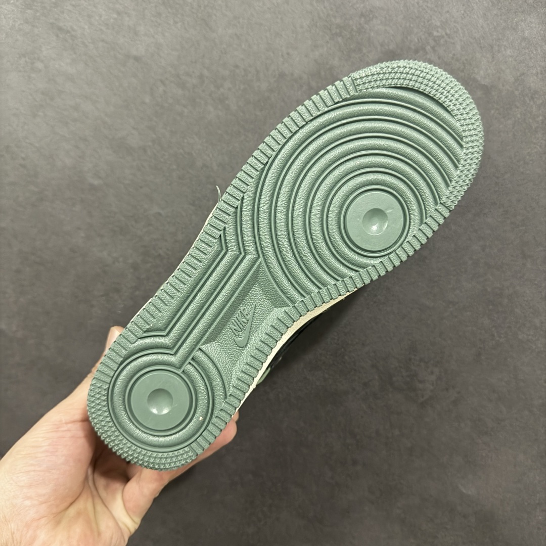 图片[9]-【定制版】Nike Air Force 1\’07 Low 北面联名 空军一号低帮休闲板鞋  #原楦头原纸板 原装鞋盒 定制五金配件 内置全掌气垫 原厂鞋底 货号：DF0188-100  尺码：36 36.5 37.5 38 38.5 39 40 40.5 41 42 42.5 43 44 44.5 45-选品中心