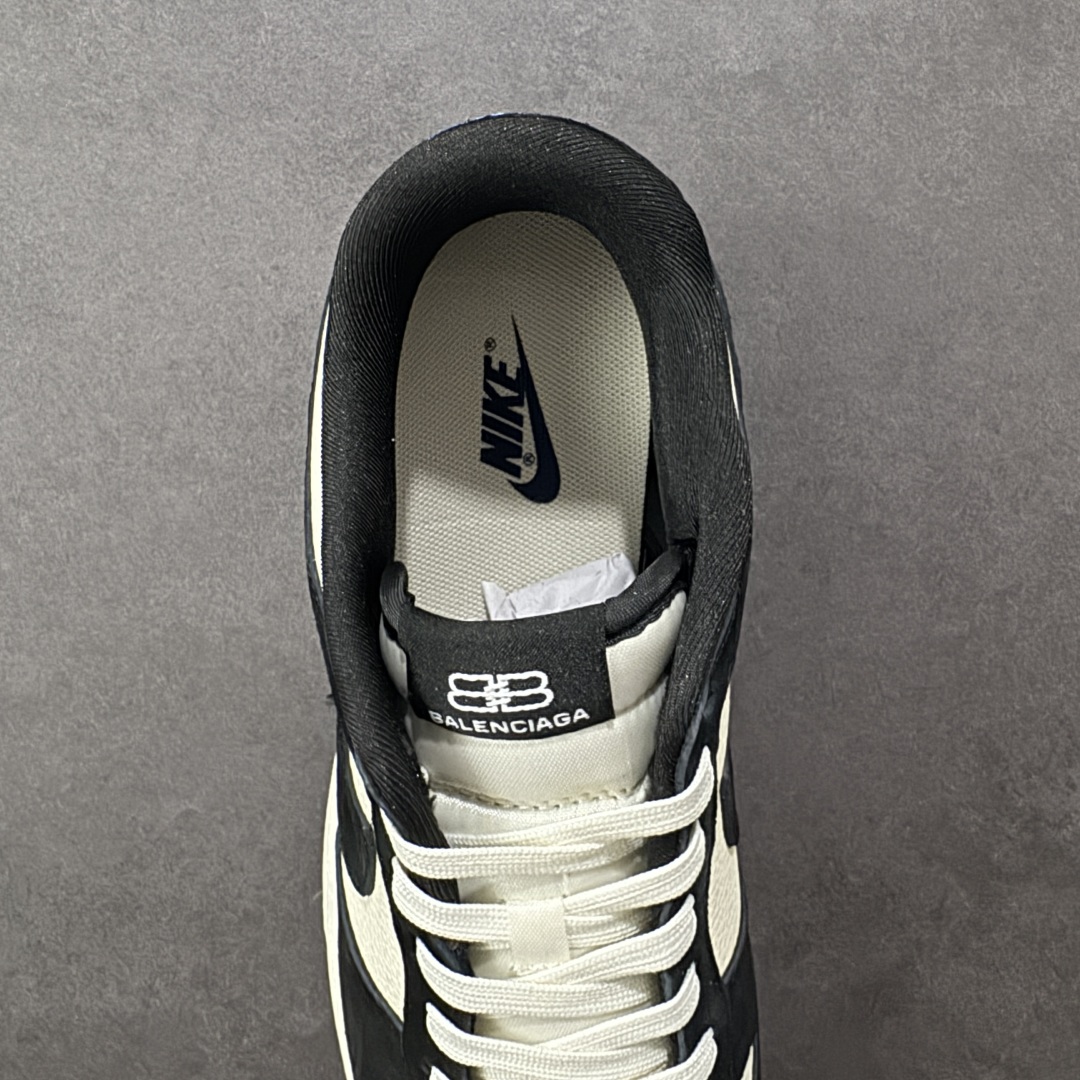 图片[7]-【定制版】高端定制Nike SB Dunk Low “巴黎世家联名——米白黑蓝刺绣” 高端定制 低帮休闲板鞋 定制鞋盒 大厂纯原品质出货 超高清洁度 皮料切割干净无任何毛边 细节完美 货号：DS6608-015 尺码：36 36.5 37.5 38 38.5 39 40 40.5 41 42 42.5 43 44 44.5 45 编码：HXSB330340-选品中心