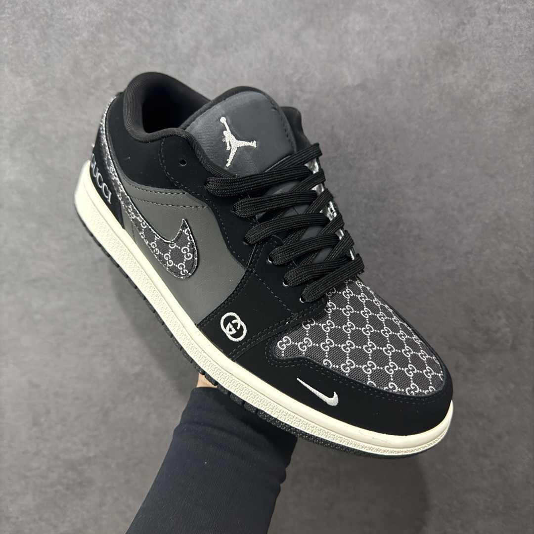图片[3]-【定制版】Air Jordan 1 Low AJ1 乔1 古驰联名 高端定制 低帮复古篮球鞋 #定制鞋盒 大厂纯原品质出货 超高清洁度 皮料切割干净无任何毛边 细节完美 货号：LJ8888-003 尺码：36 36.5 37.5 38 38.5 39 40 40.5 41 42 42.5 43 44 44.5 45-选品中心