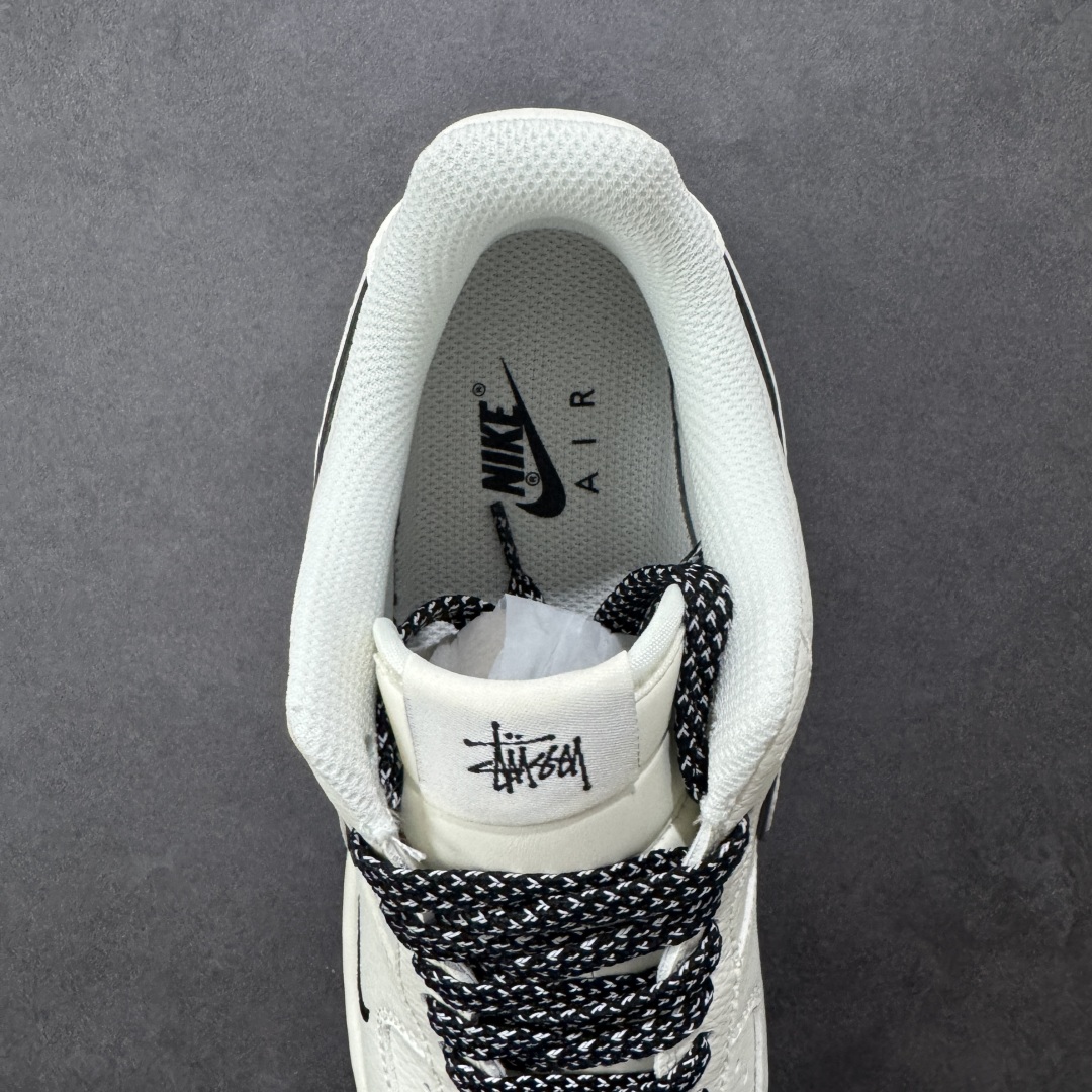 图片[7]-【定制版】NIke Air Force 1 \’07 Low “斯图西联名——米黑底”空军一号 低帮 运动休闲鞋 折边针车 工艺难度大 原楦头原纸板 原装鞋盒 定制五金配件 内置全掌气垫 原厂鞋底 货号：CS5288-046 尺码：36-40 编码：HXSA310320-选品中心
