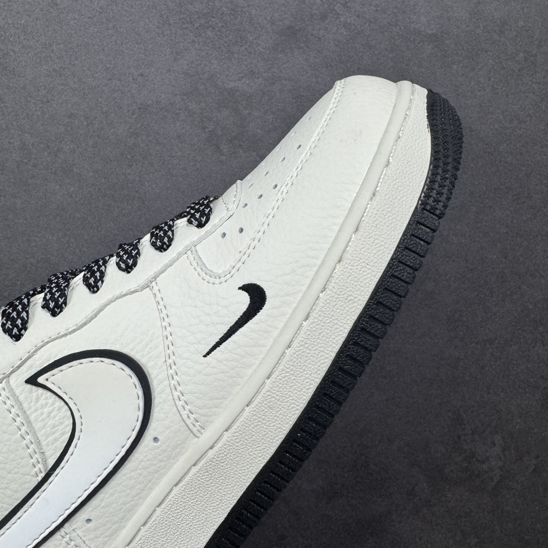 图片[5]-【定制版】NIke Air Force 1 \’07 Low “斯图西联名——米黑底”空军一号 低帮 运动休闲鞋 折边针车 工艺难度大 原楦头原纸板 原装鞋盒 定制五金配件 内置全掌气垫 原厂鞋底 货号：CS5288-046 尺码：36-40 编码：HXSA310320-选品中心