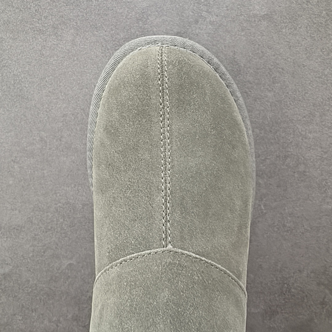 图片[8]-【SP顶级版】UGG 冬季雪地靴 海登休闲一脚蹬 M/1138333 原代工厂隆丰A级真羊毛皮一体完全遵循正平正品，精选A级羊皮毛一体材质，内里毛绒如云朵般包裹双脚，白带恒温属性一寒锁温抗冻，股季透气排湿，让双脚时刻处于干爽舒适的状态，轻量化设计搭配柔韧鞋底，每一步都似踩在软垫上，再加上贴合足型的弧度与足跟支撑，无论是居家休憩,外出通勤还是日常跑腿，全天行走也无负担。 从经典高筒靴到简约拖鞋，从基础中性色到潮流设计，既能与牛仔裤、卫衣打造随性日常，也能搭配裙子、男女同款更能轻松适配情侣穿搭。 优质羊皮毛天生耐磨损，搭配扎实工艺与防水科技加持，能抵御日常磨损与雨雪侵袭。一双穿数年仍能保持柔软质感💪🏻 尺码：39-45-选品中心