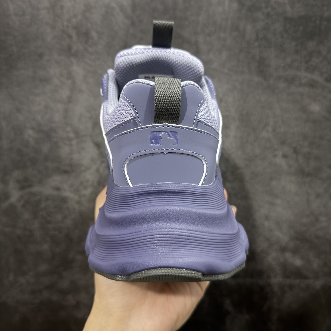 图片[4]-【纯原版】MLB Winner Chunky 25新款 NY百搭舒适休闲潮流运动厚底增高 防滑耐磨 低帮 老爹鞋 男女同款 潮流厚底时尚街头赛博皮面老爹鞋 MLB官方同步出货 虞书欣等众多潮流明星同款 高弹双层MD大底 原楦原档案数据开发版型（完美鞋头弧度/后套收口效果🆚市面文案版本‼️） 原厂立体填充鞋舌海绵 中底注胶孔原数据开发模具大底原厂转印标市面上唯一纯原版本 原材料打造 内增高6cm 原厂1：1模具开发 原厂进口纳米材质 原厂 全套手提袋 原盒雷射防伪标包装 天猫订单品质 官网尺码：35 36 36.5 37.5 38 38.5 39 40 40.5 41 42 42.5 43 44 45-选品中心