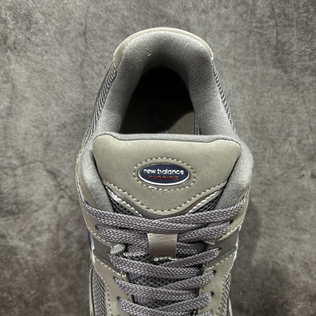 图片[8]-【BC纯原版】New Balance NB2002R系列 ML2002RA 全新版本 东莞大厂出品 市场第一梯队品质 绝对秒杀市场货 完美版型 正确组合大底 价格一步到位‼️ 全套原楦原纸板原厂数据开发 进口三明治网面 原装进口皮料正确绒感卡色 正确中底拉帮中底网布细节 原厂标裁 带紫光防伪 定制后跟透明水晶模块 冲裁组合 大底贴合程度胶水上色把控完美 整洁度挑战全网艺术家 多道序QC把关品质完善 匠心打造 耗时多月开发完成 工艺极其复杂难度可想而知 新开独立私模大底 正确六层组合大底 高端零售专供产物 尺码：36 37 37.5 38 38.5 39 40 40.5 41 42 42.5 43 44 45 46 47.5-选品中心