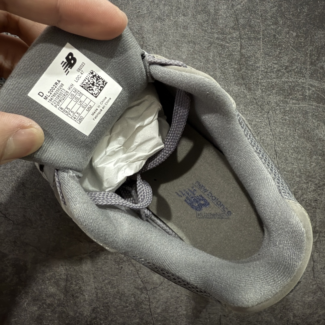 图片[8]-【BC纯原版】New Balance NB2002R系列 ML2002RA 全新版本 东莞大厂出品 市场第一梯队品质 绝对秒杀市场货 完美版型 正确组合大底 价格一步到位‼️ 全套原楦原纸板原厂数据开发 进口三明治网面 原装进口皮料正确绒感卡色 正确中底拉帮中底网布细节 原厂标裁 带紫光防伪 定制后跟透明水晶模块 冲裁组合 大底贴合程度胶水上色把控完美 整洁度挑战全网艺术家 多道序QC把关品质完善 匠心打造 耗时多月开发完成 工艺极其复杂难度可想而知 新开独立私模大底 正确六层组合大底 高端零售专供产物 尺码：36 37 37.5 38 38.5 39 40 40.5 41 42 42.5 43 44 45 46 47.5-选品中心