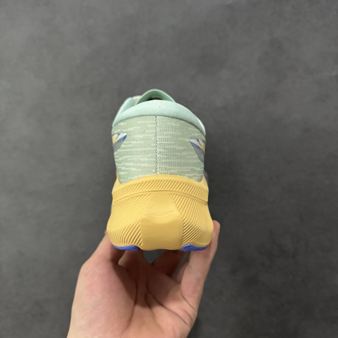 图片[4]-【公司级】Asics 亚瑟士MAGIC SPEED 4稳定跑鞋 鞋面采用双层提花网面设计，提高包裹性和透气性，后跟搭载稳定系统科技T-GEL提升整体支撑力和结构感，减少对身体带来的冲击负荷，创新中底至轻回弹 尺码：36-40无半码-选品中心