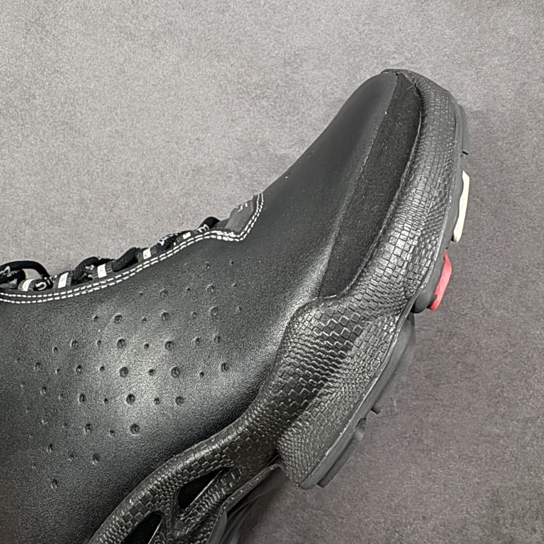 图片[5]-【公司级】Ecco爱步 Biom C 牛皮 轻盈舒适及踝高帮户外靴 ECCO以三大核心特征为依托：北欧设计风格、鞋履制作、积极的生活方式。北欧设计风格：北欧设计特点是独特、有格调、实用和简约，并且品质优良。鞋履制作：ECCO钟爱鞋履制作以及一切与鞋履制作相关的事物。积极的生活方式：ECCO的创始人希望制作出的鞋履无需磨合，即可完美贴合脚型，帮助人们享受行走的乐趣。ECCO的成功源自其产品质量和创新的技术水平，恪守“鞋遵循双足”的设计理念，将的舒适度和风格融为一体。ECCO跑遍全世界寻找创新的原料。从制革制鞋一体化的设置，源头上控制皮革质量，确保对人体无害。 尺码：38 39 40 41 42 43 44 （皮鞋码）-选品中心