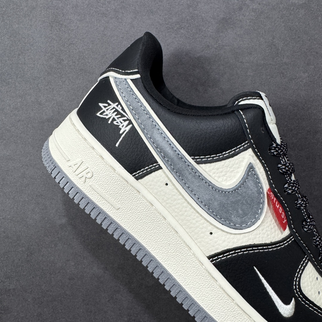 图片[6]-【定制版】Nike Air Force 1\’07 Low 斯图西联名 米灰黑织标 空军一号低帮休闲板鞋  #定制皮料 原厂3D打印 定制鞋盒 原楦原纸板 纯正空军版型 内置全掌气垫 货号：DF0188-102  尺码：36 36.5 37.5 38 38.5 39 40 40.5 41 42 42.5 43 44 44.5 45-选品中心