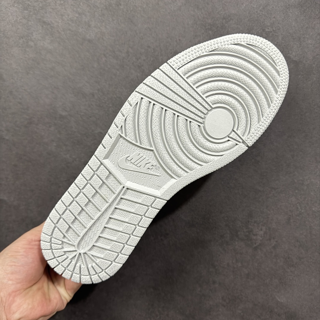 图片[9]-【定制版】Nike Jordan Air Jordan 1“Supreme联名——米白彩勾” 高端定制 低帮 复古 减震 防滑 耐磨 篮球鞋 定制鞋盒 大厂纯原品质出货 超高清洁度 皮料切割干净无任何毛边 细节完美 货号：LR8888-014 尺码：36 36.5 37.5 38 38.5 39 40 40.5 41 42 42.5 43 44 44.5 45 编码：HXSB330340-选品中心