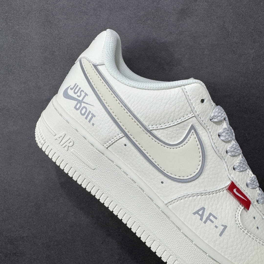图片[6]-【定制版】NIke Air Force 1 \’07 Low “红标Justdoit”空军一号 低帮 运动休闲鞋 折边针车 工艺难度大 原楦头原纸板 原装鞋盒 定制五金配件 内置全掌气垫 原厂鞋底 货号：CS5288-043 尺码：36 36.5 37.5 38 38.5 39 40 40.5 41 42 42.5 43 44 44.5 45 编码：HXSA310320-选品中心