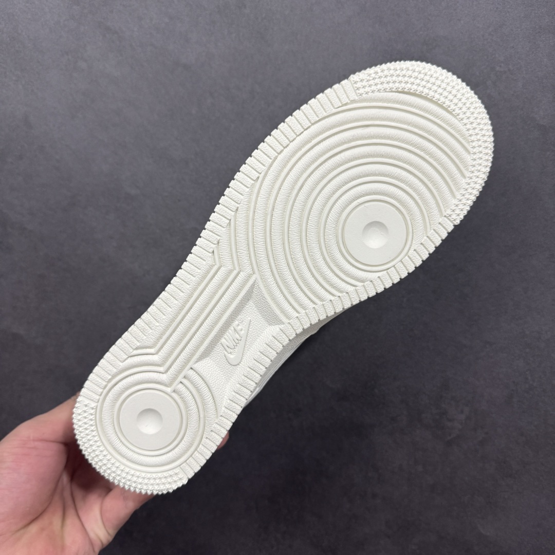 图片[9]-【定制版】NIke Air Force 1 \’07 Low “红标Justdoit”空军一号 低帮 运动休闲鞋 折边针车 工艺难度大 原楦头原纸板 原装鞋盒 定制五金配件 内置全掌气垫 原厂鞋底 货号：CS5288-043 尺码：36 36.5 37.5 38 38.5 39 40 40.5 41 42 42.5 43 44 44.5 45 编码：HXSA310320-选品中心