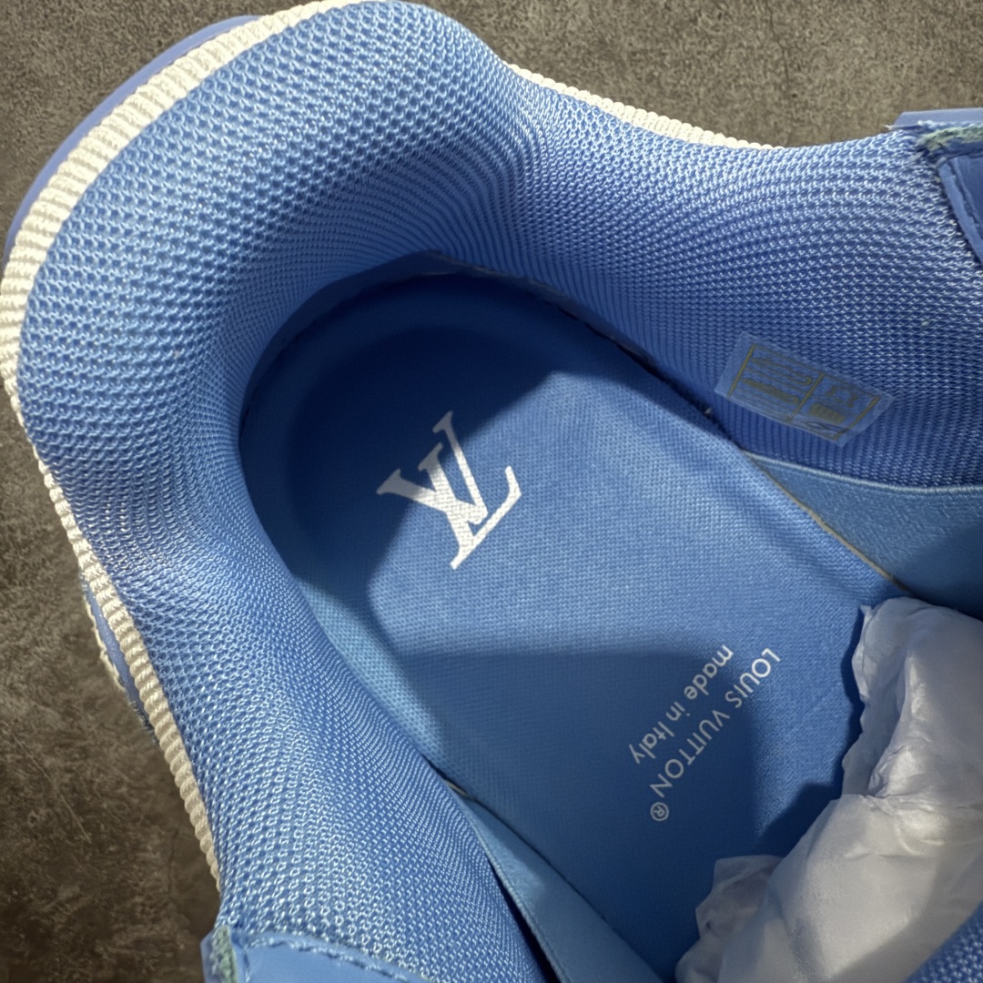 图片[8]-【PK纯原版】Louis Vuitton 路易威登 LV Trainer Maxi 小胖丁系列面包鞋 白蓝牛仔胖丁 海淘代购同渠道品质 高端零售 外贸充正专供 原版购入开发 ZP级全套包装 完美楦型 正确卡色 大底TPU 质感媲美原版 细节与原版一致 请注意区分市面通货材 尺码：39 40 41 42 43 44 45 46-选品中心